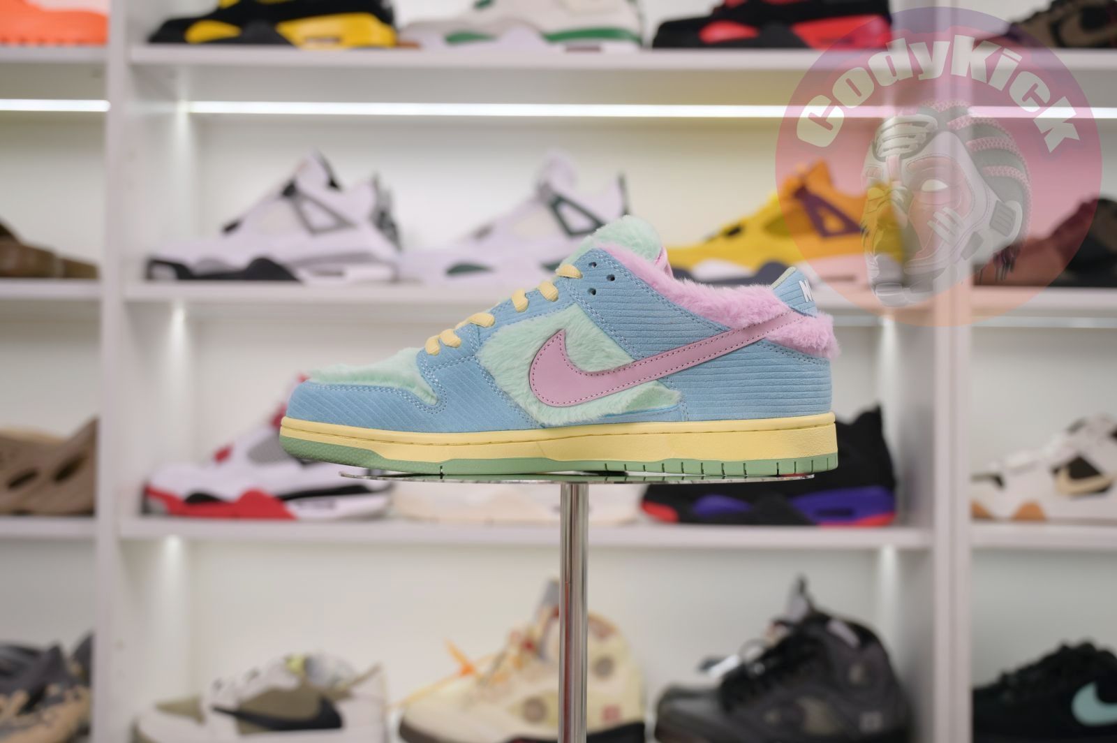 Verdy x Nike Dunk SB