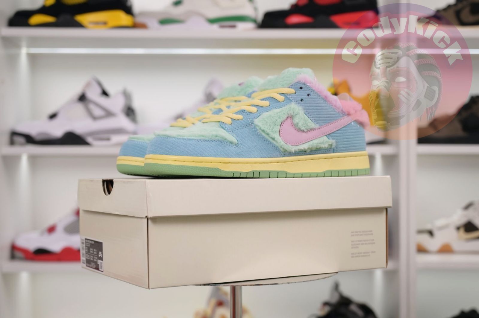 Verdy x Nike Dunk SB