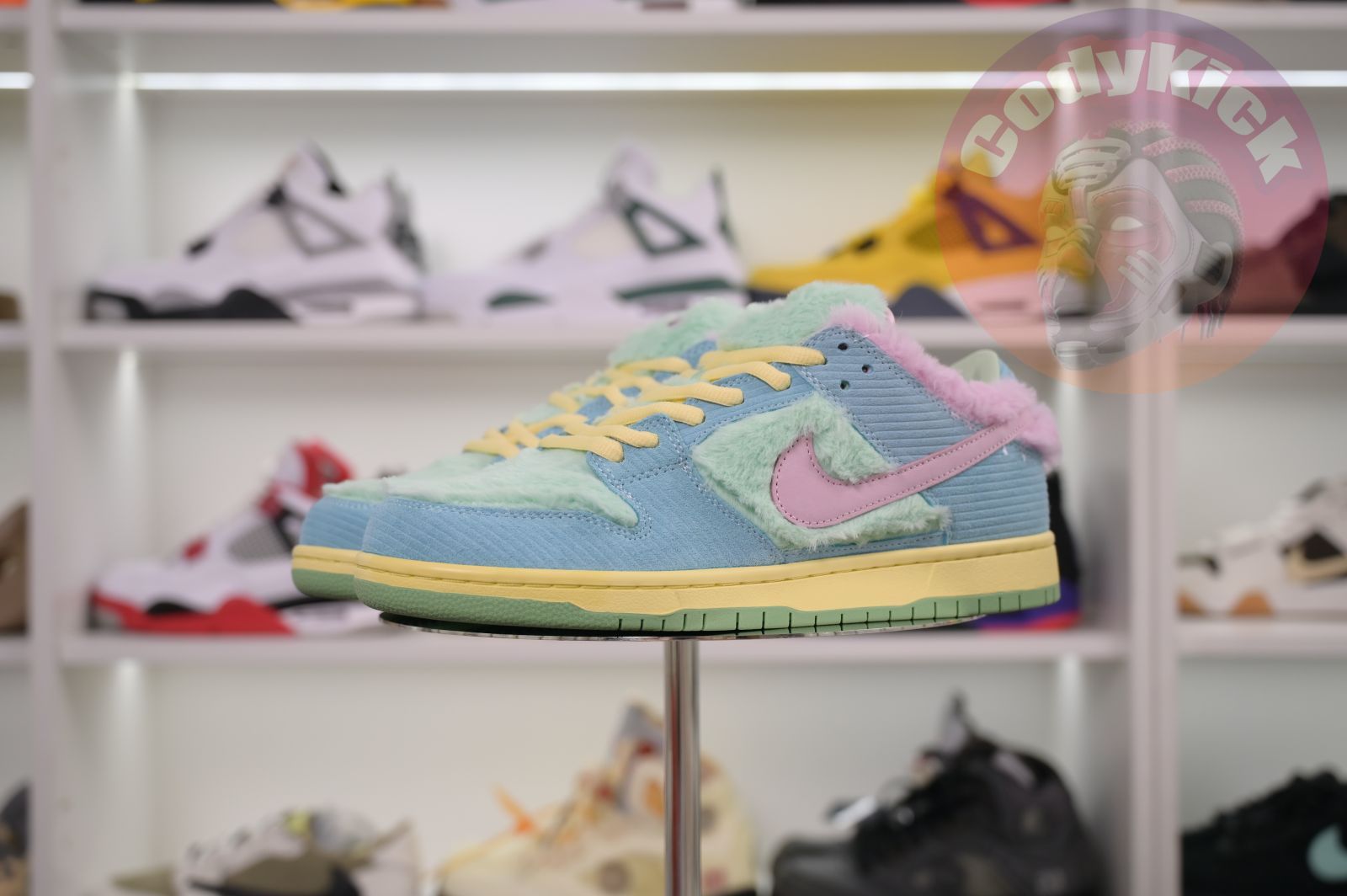 Verdy x Nike Dunk SB