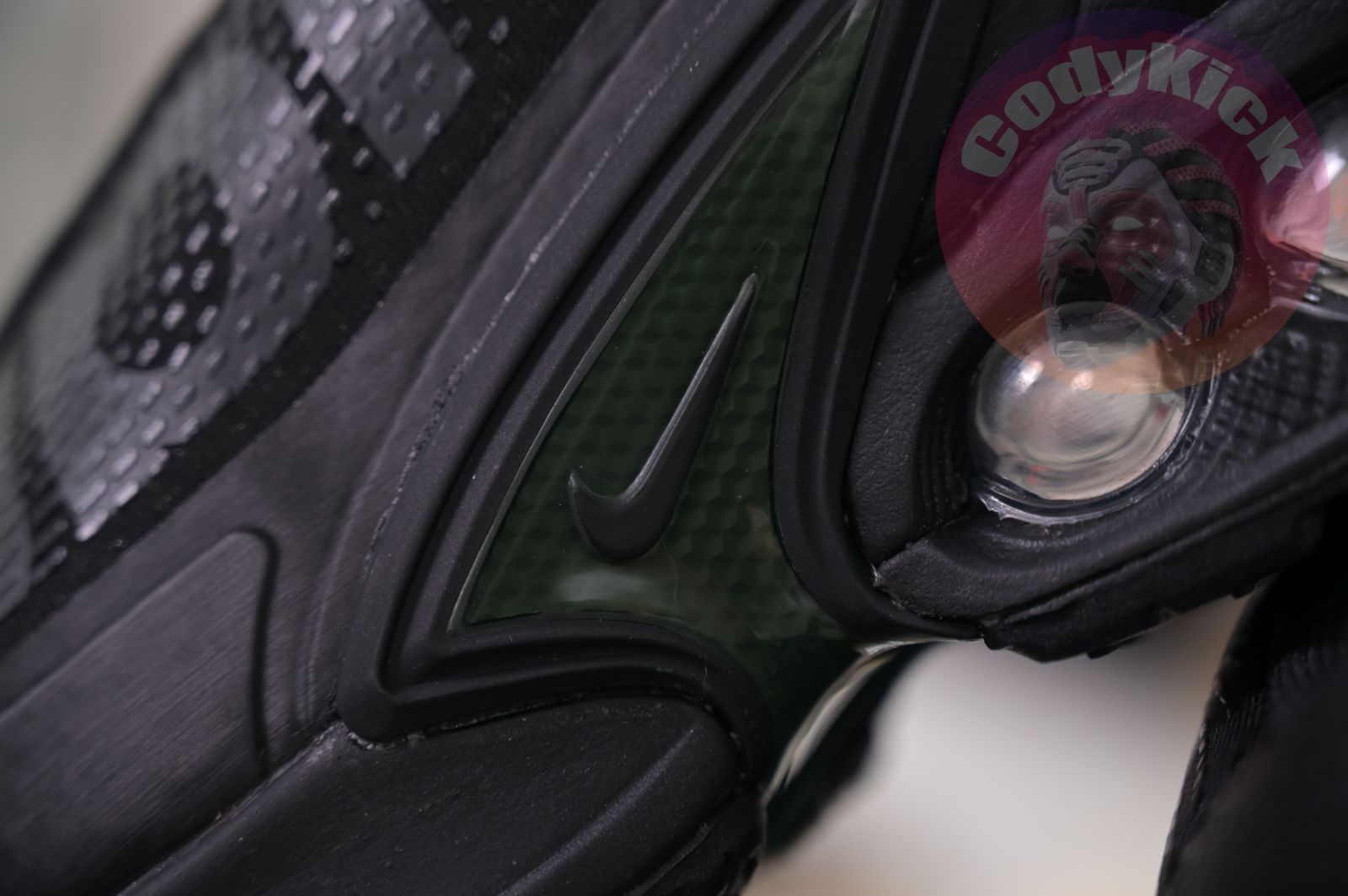 Supreme x Nike Air Max Dn