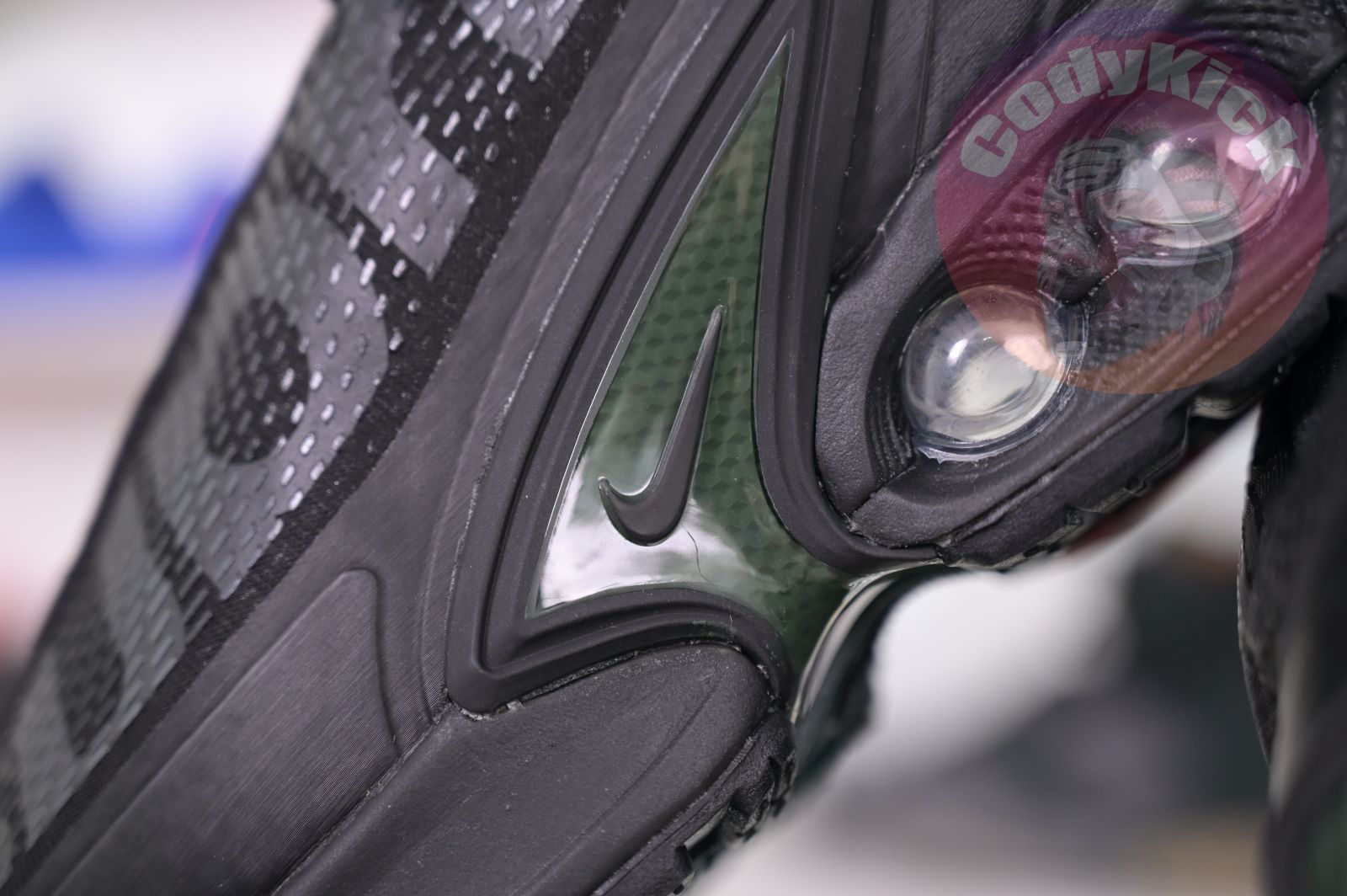 Supreme x Nike Air Max Dn