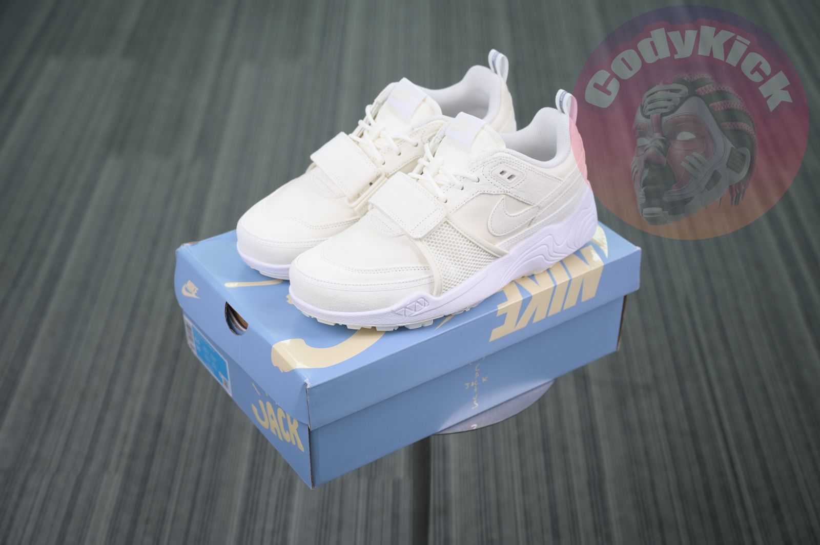 Travis Scott x Nike Shark-A-Don