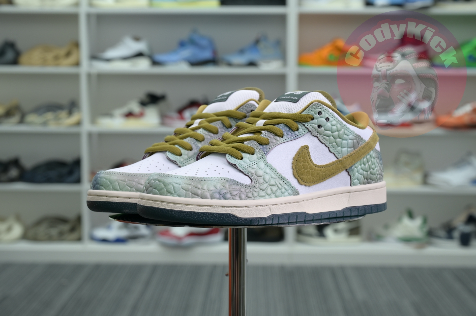Alexis Sablone x Nike Dunk SB Low