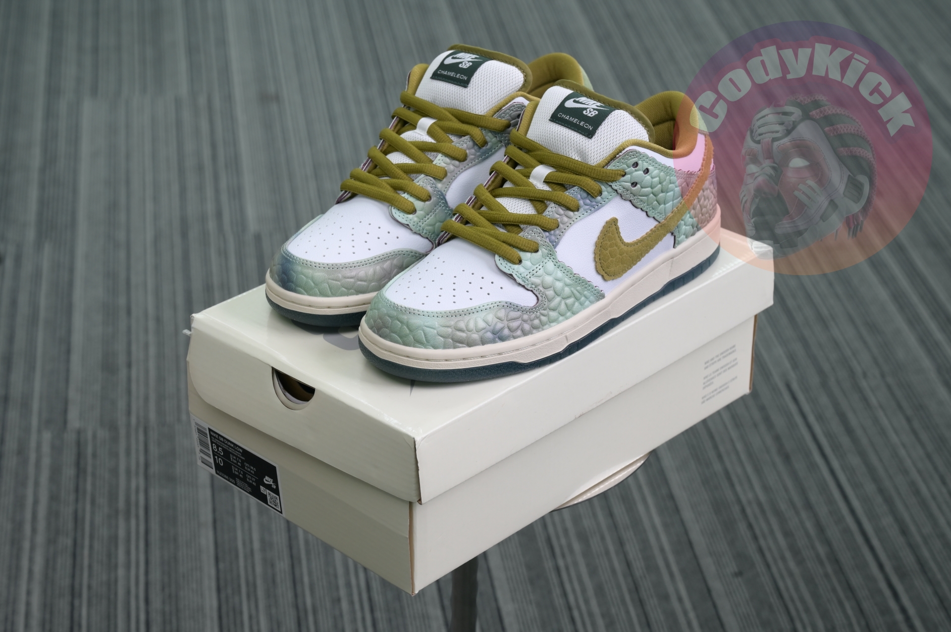 Alexis Sablone x Nike Dunk SB Low