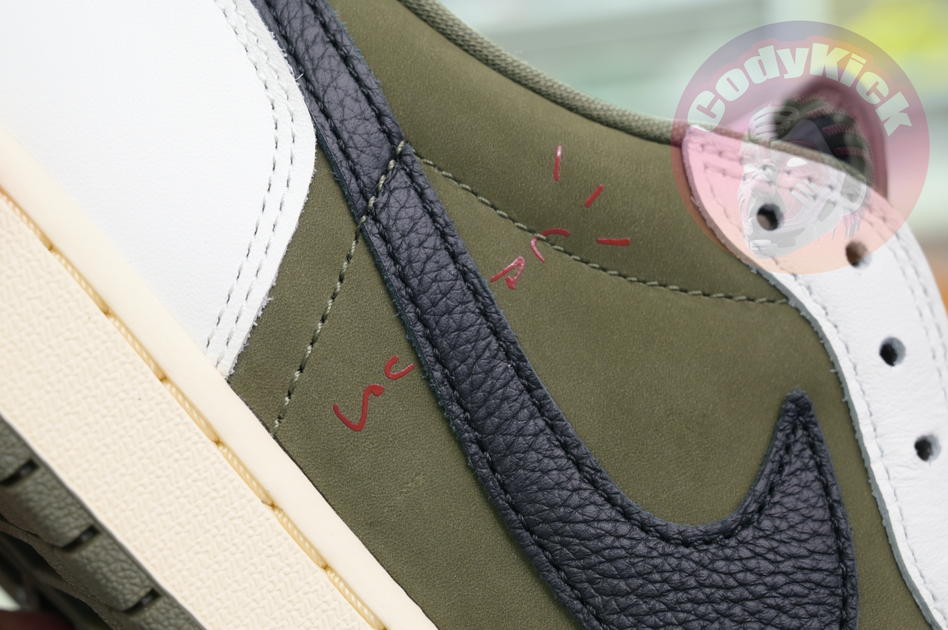 Travis Scott x Jordan Air Jordan 1 Low OG “Medium Olive”