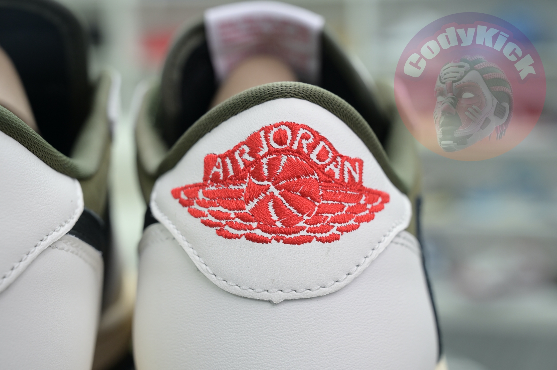 Travis Scott x Jordan Air Jordan 1 Low OG “Medium Olive”
