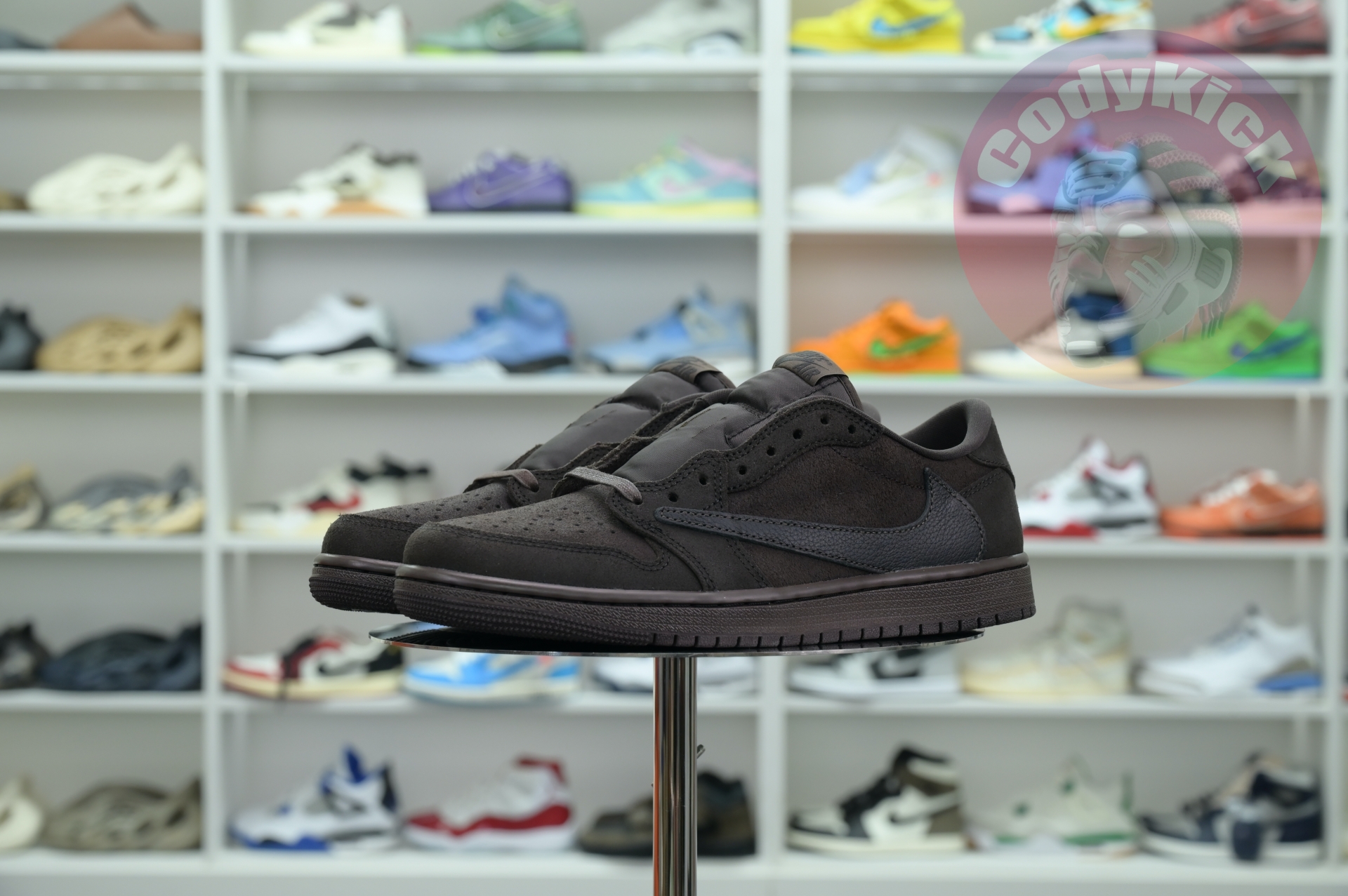 Travis Scott x Jordan Air Jordan 1 Low OG“Velvet Brown”