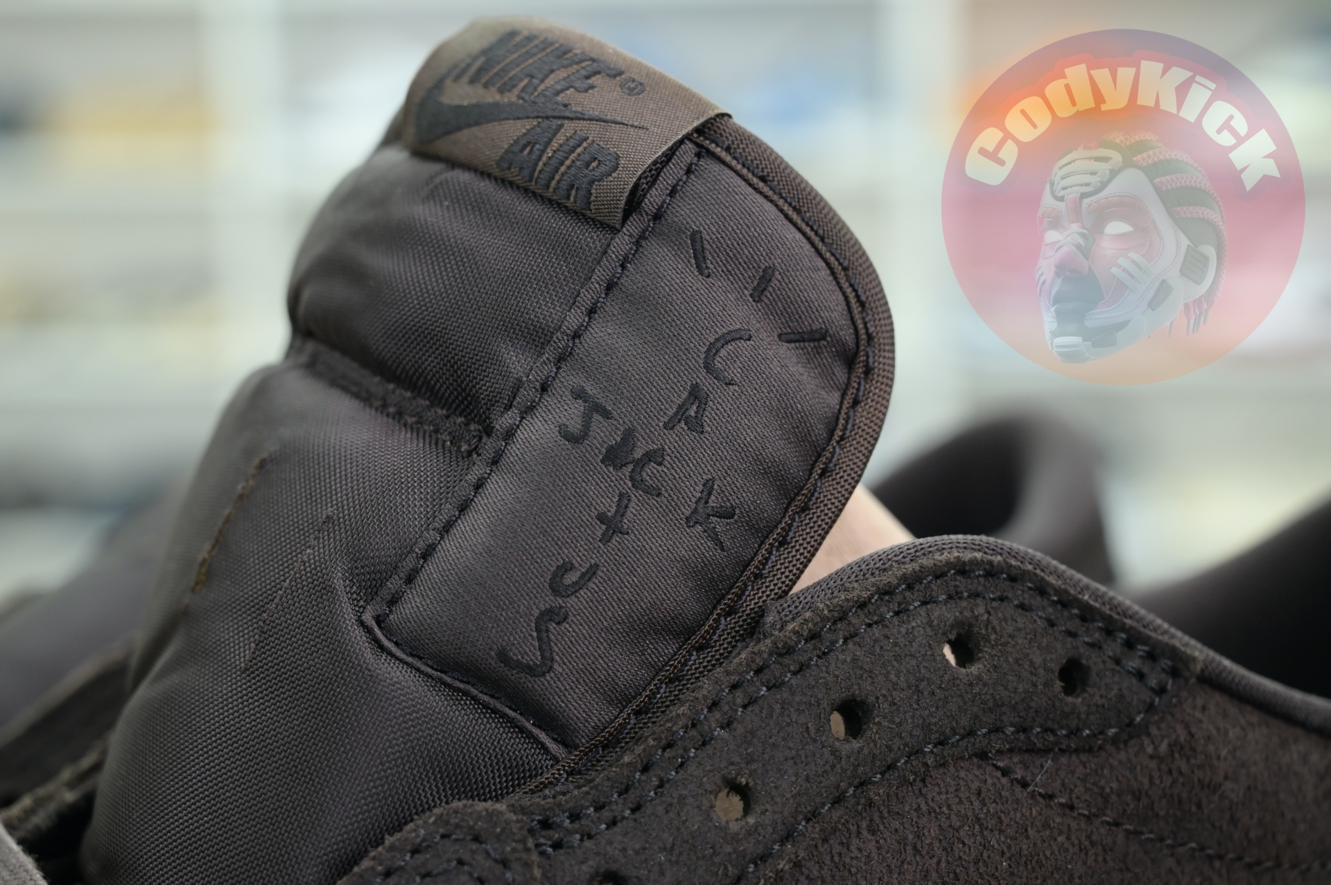 Travis Scott x Jordan Air Jordan 1 Low OG“Velvet Brown”