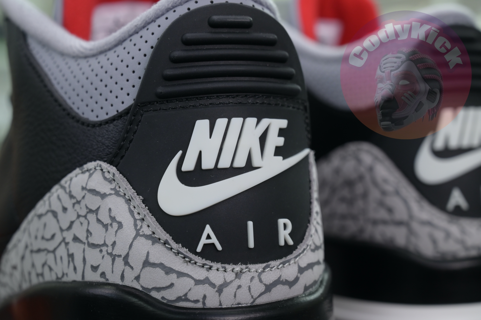 Air Jordan 3“Black Cement Reimagined”