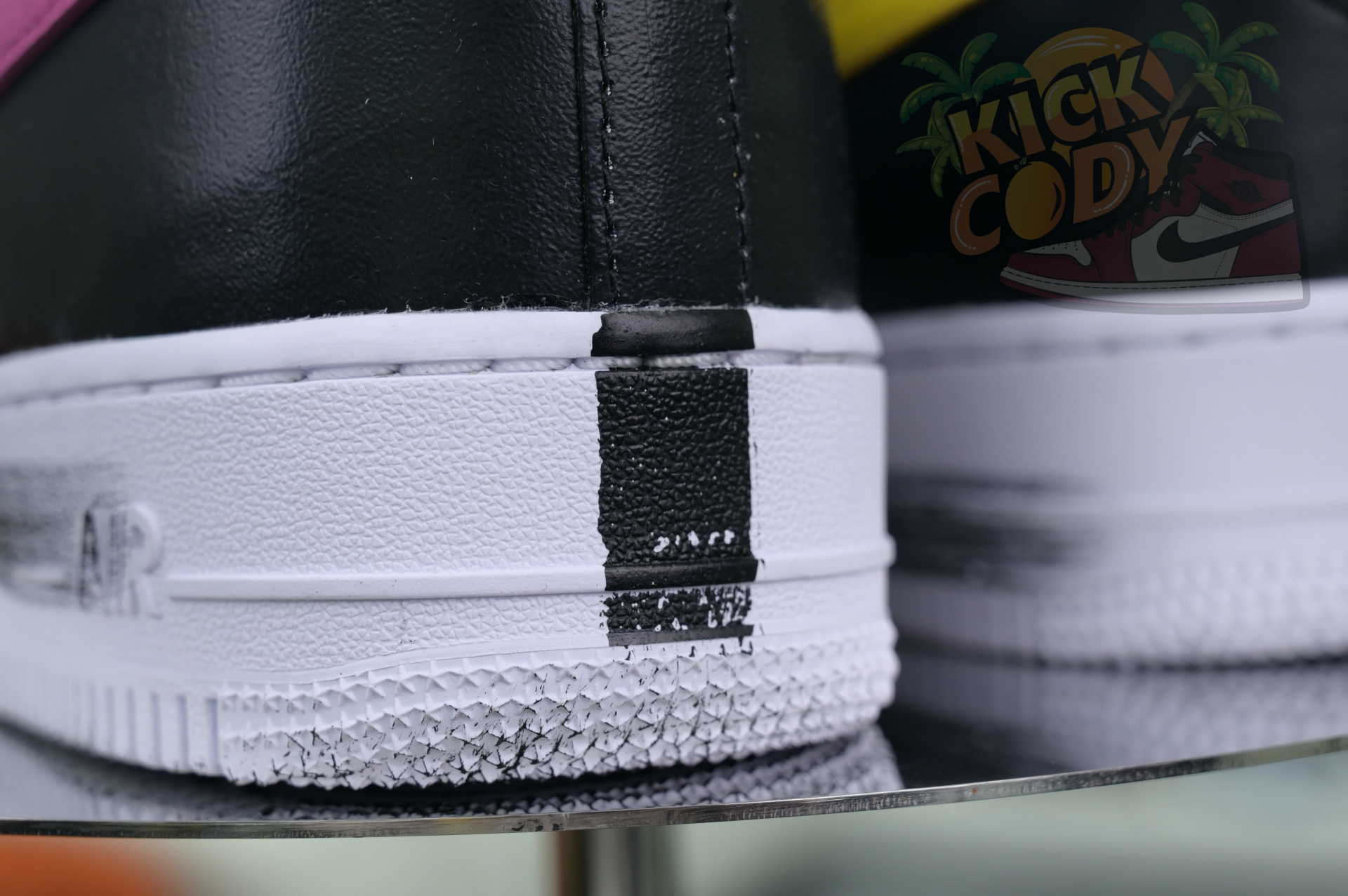 Peaceminusone x Nike Air Force 1 “Para- Noise 3.0”