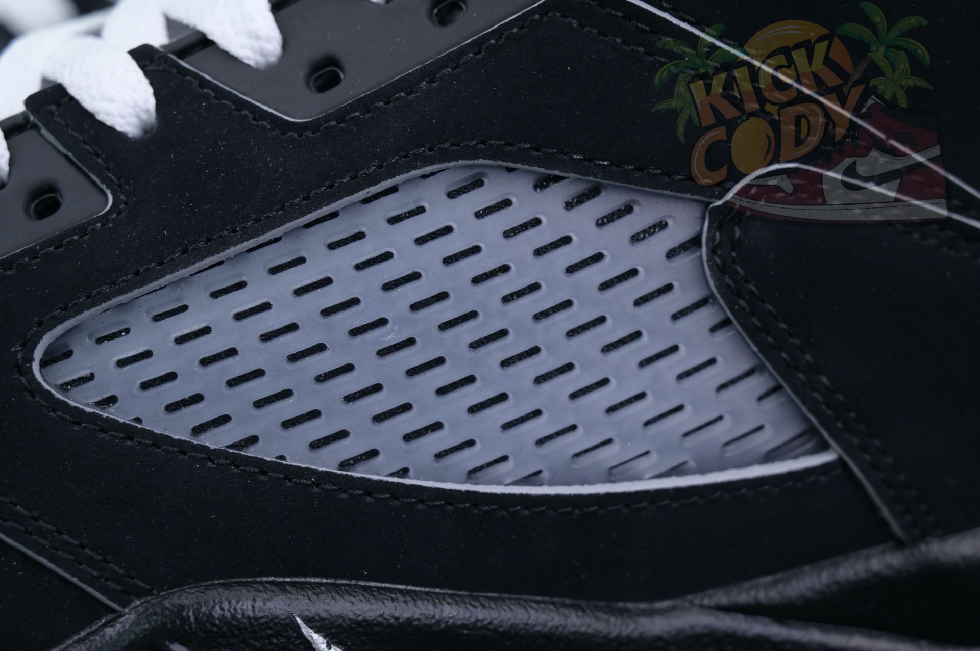 Jordan Air Jordan 5“BLACK METALLIC REIMAGINED”