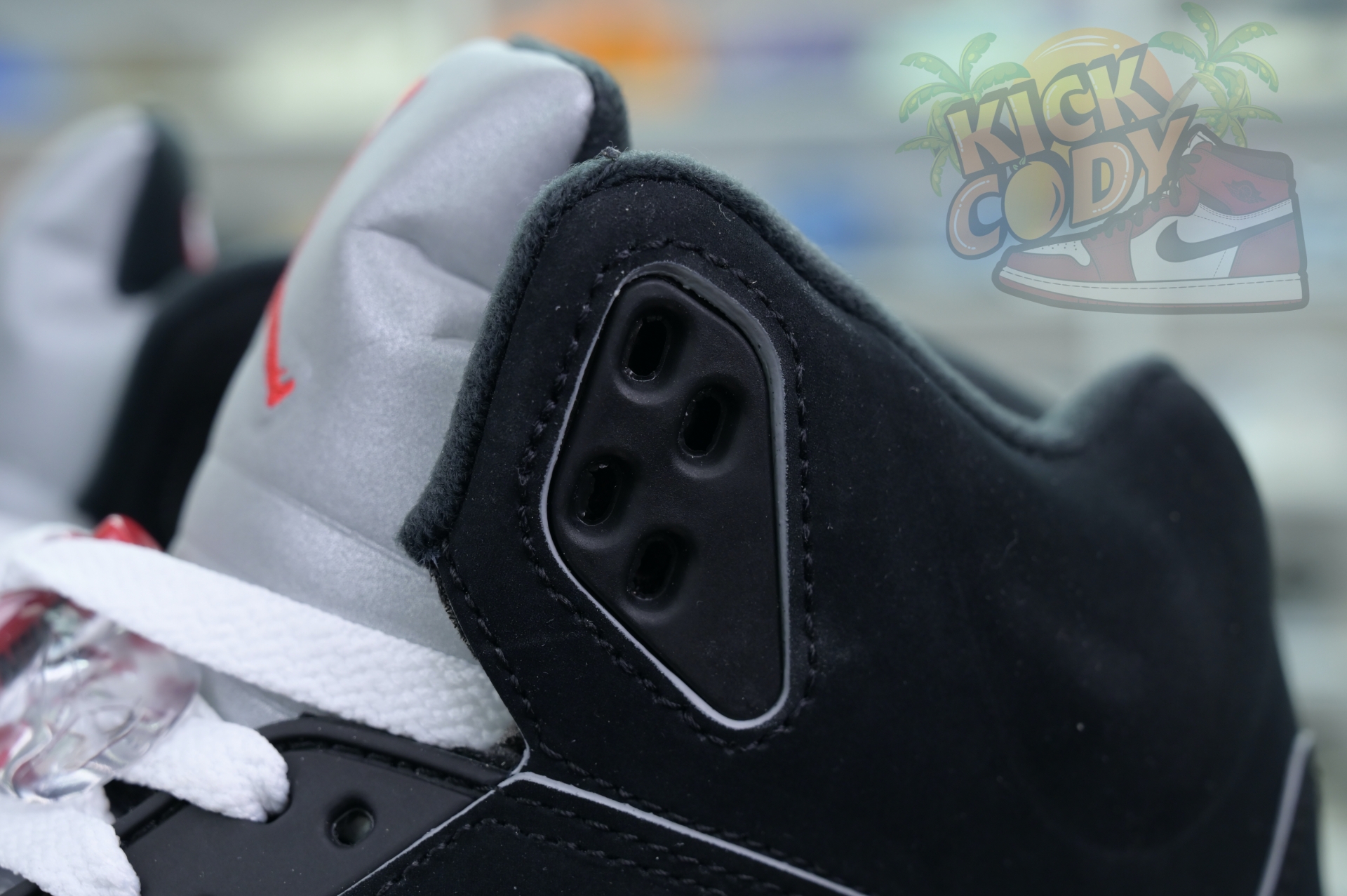 Jordan Air Jordan 5“BLACK METALLIC REIMAGINED”