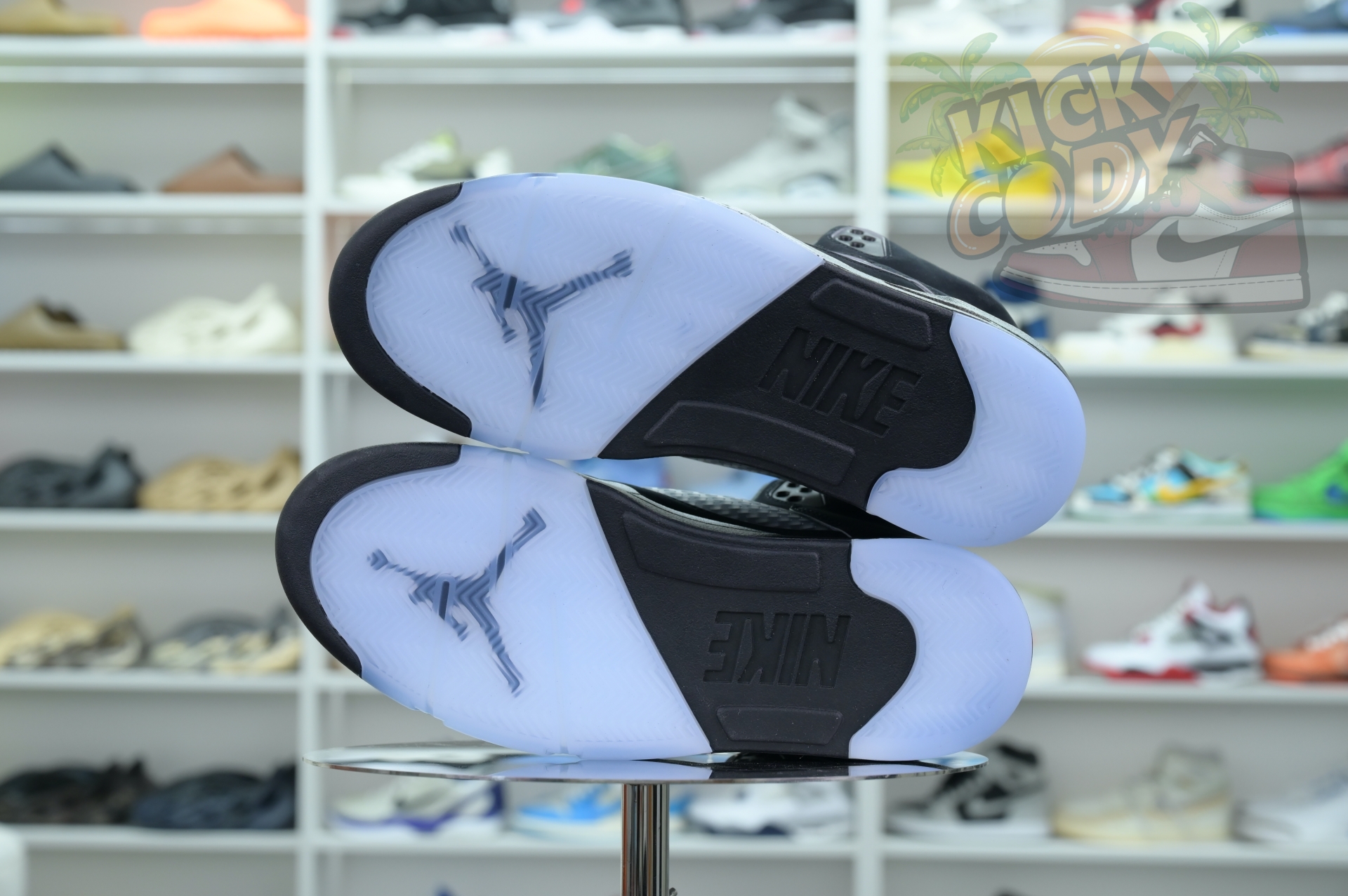 Jordan Air Jordan 5“BLACK METALLIC REIMAGINED”