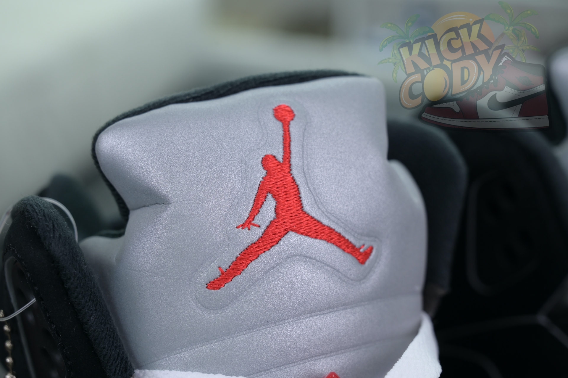 Jordan Air Jordan 5“BLACK METALLIC REIMAGINED”