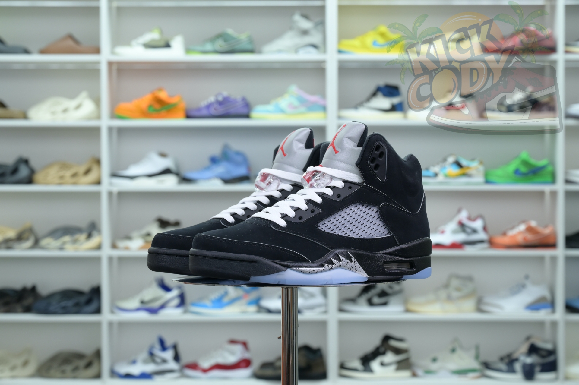 Jordan Air Jordan 5“BLACK METALLIC REIMAGINED”