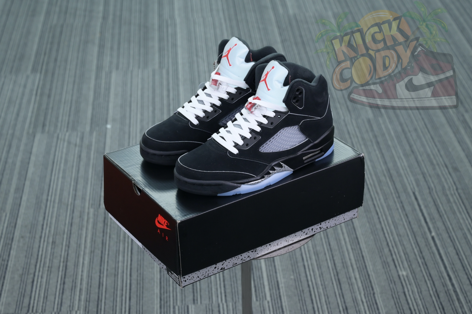 Jordan Air Jordan 5“BLACK METALLIC REIMAGINED”