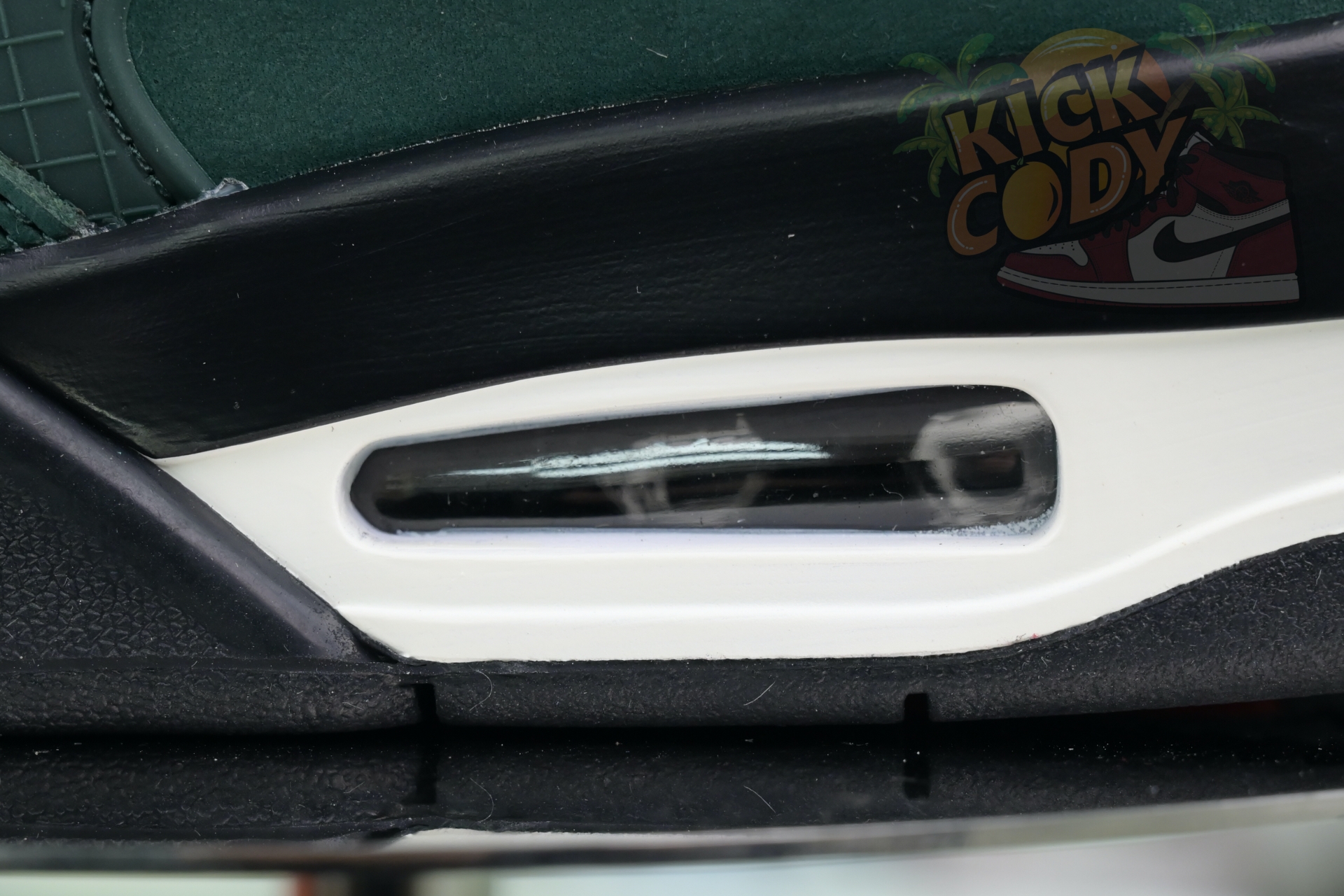 Nigel Sylvester x Jordan Air Jordan 4RM