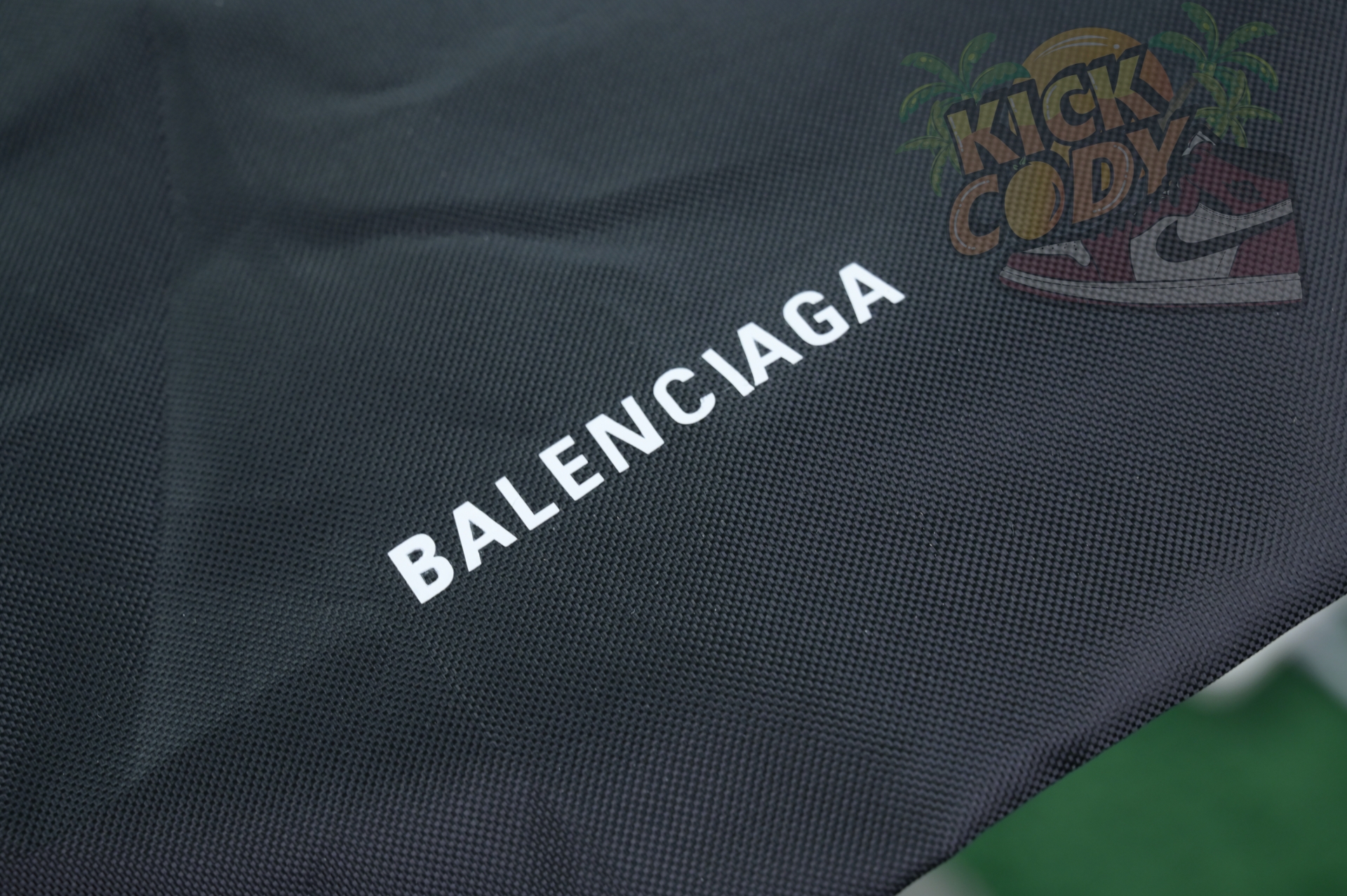 Balenciaga 3XL