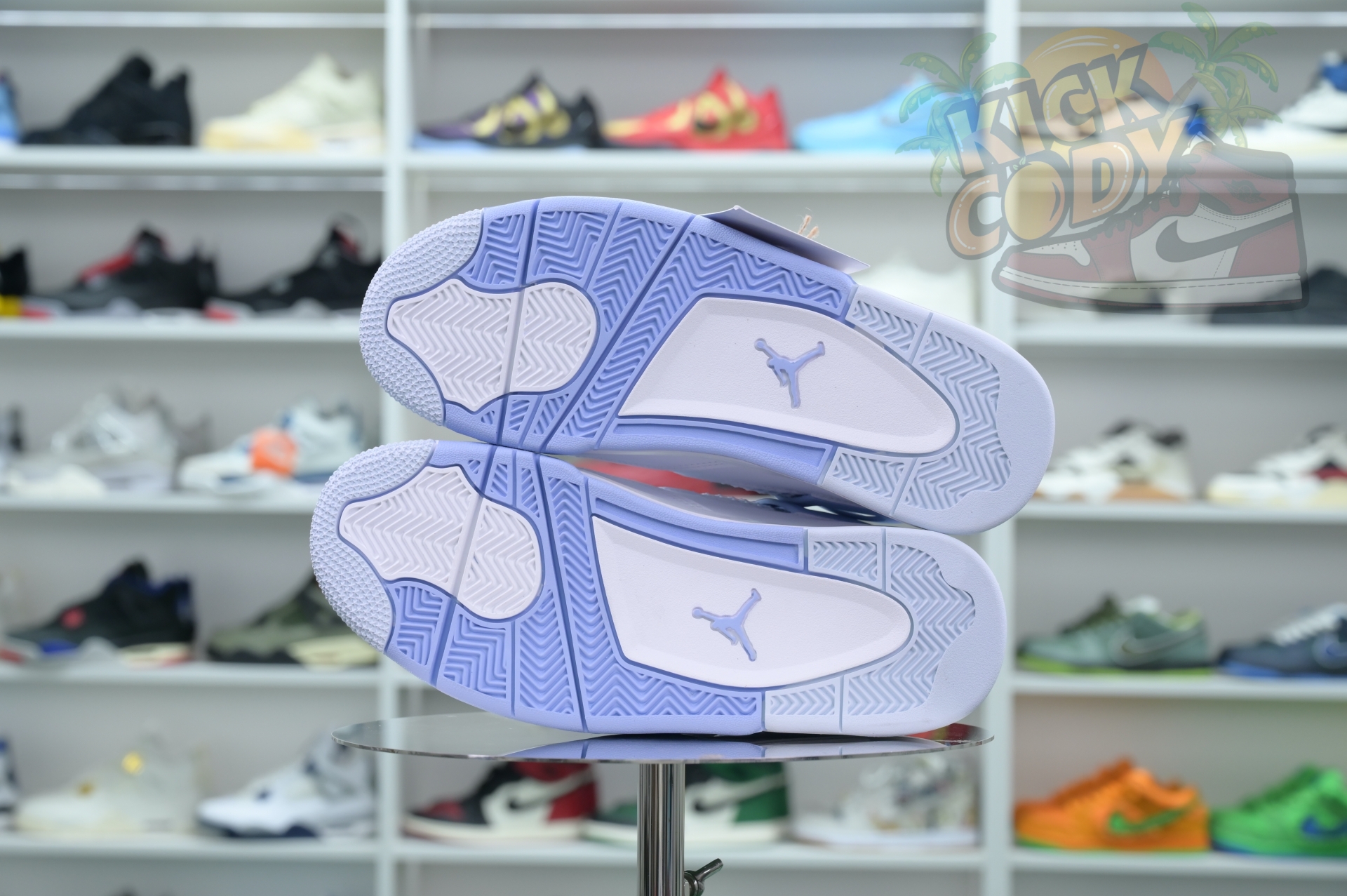 Jordan Air Jordan 4“ALUMINUM”