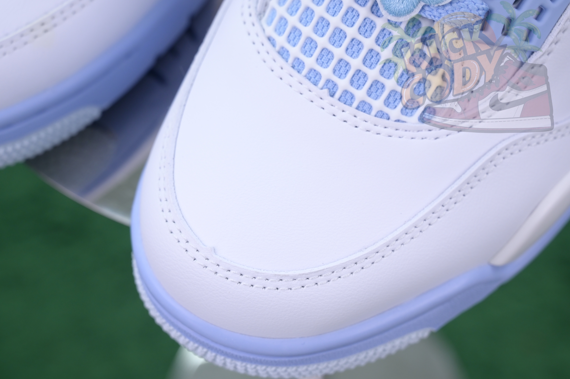 Jordan Air Jordan 4“ALUMINUM”