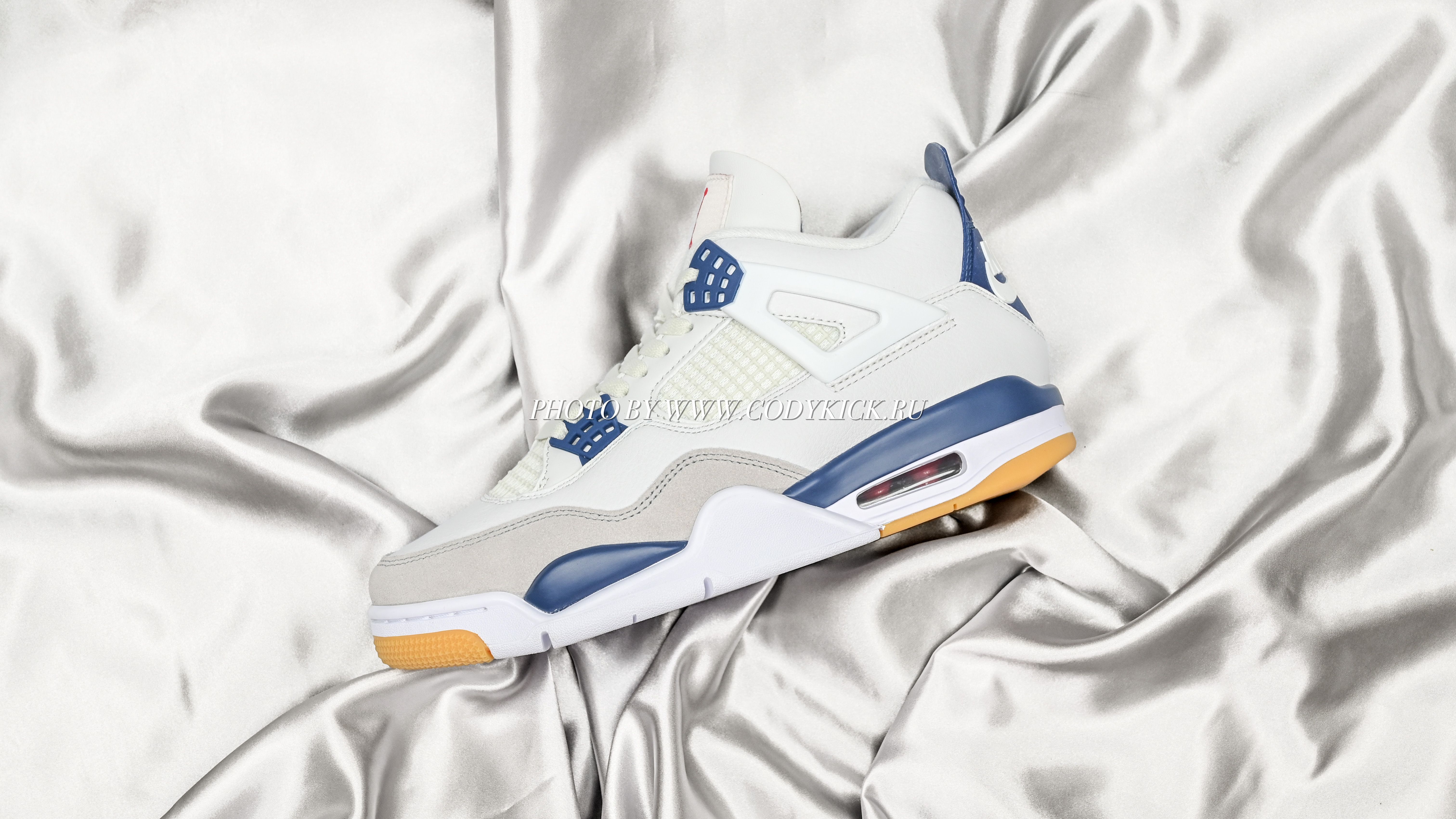 Jordan Air Jordan 4 SB “NAVY”