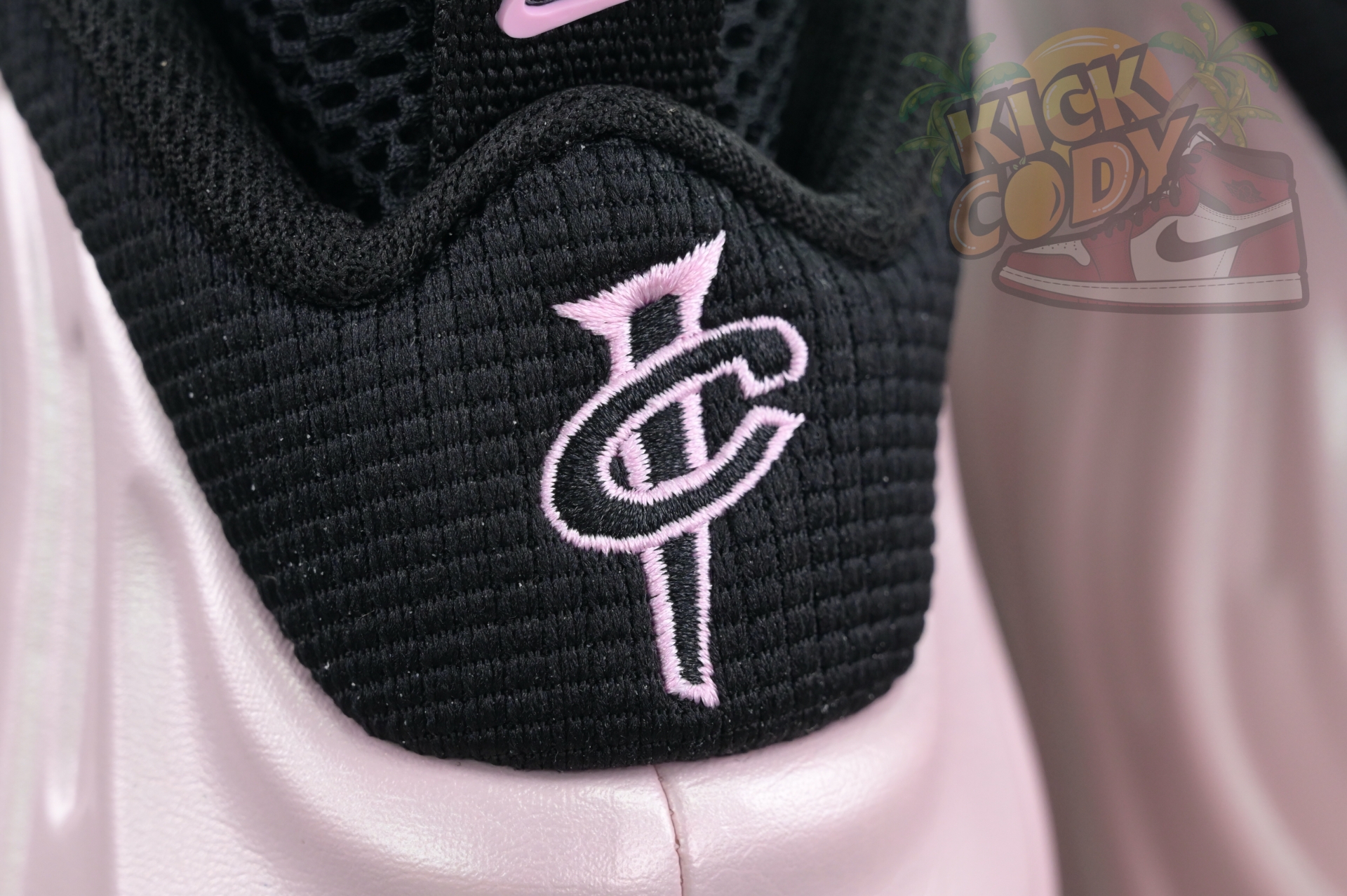 Nike AIR FOAMPOSITE One“DMV”