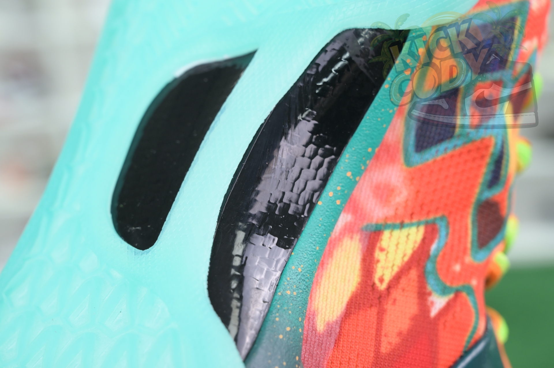 Nike Kobe 8 Protro What The 2025  HM9621-900