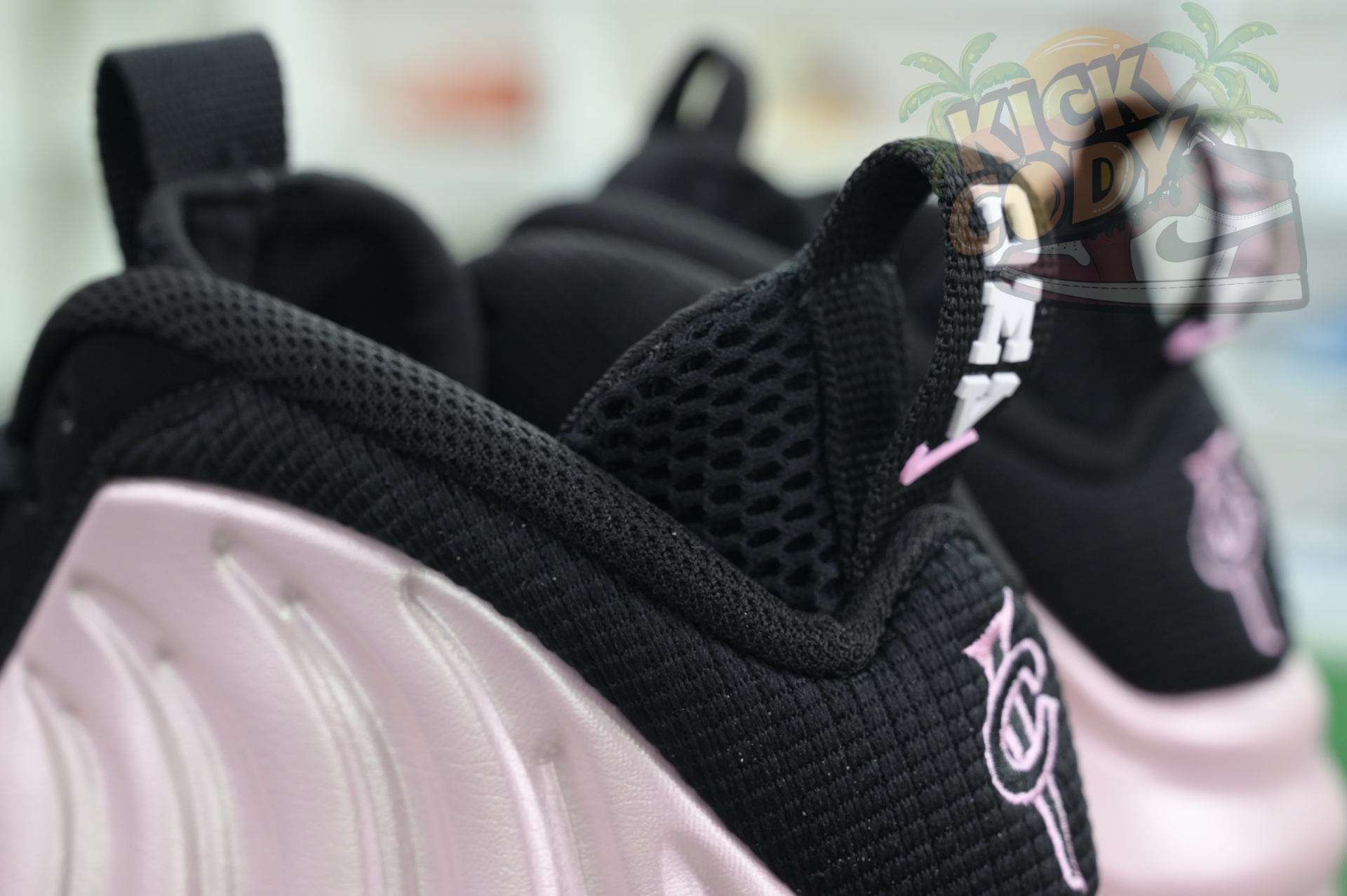 Nike AIR FOAMPOSITE One“DMV”