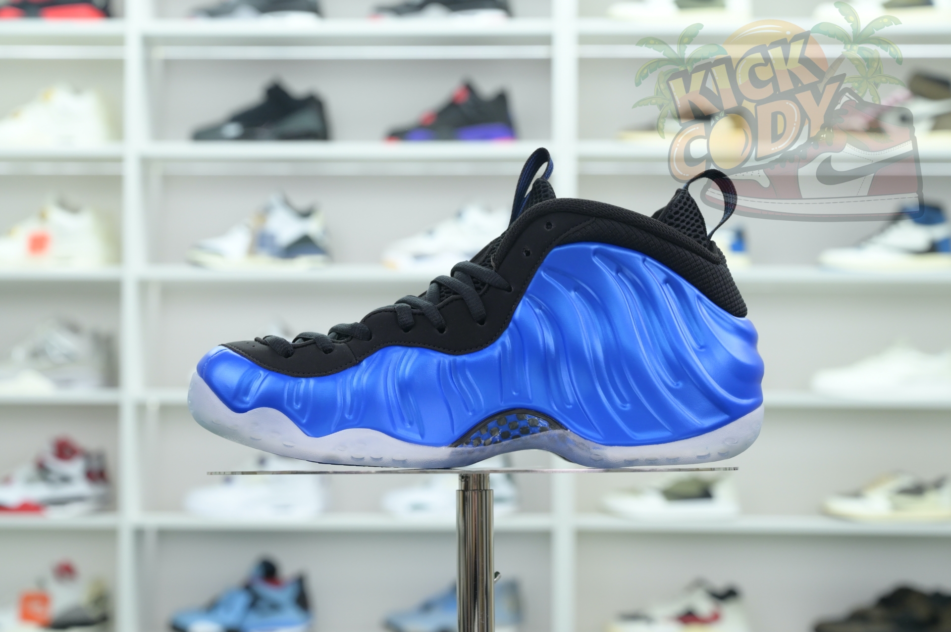 Nike Foamposite One“Dark Neon Royal”