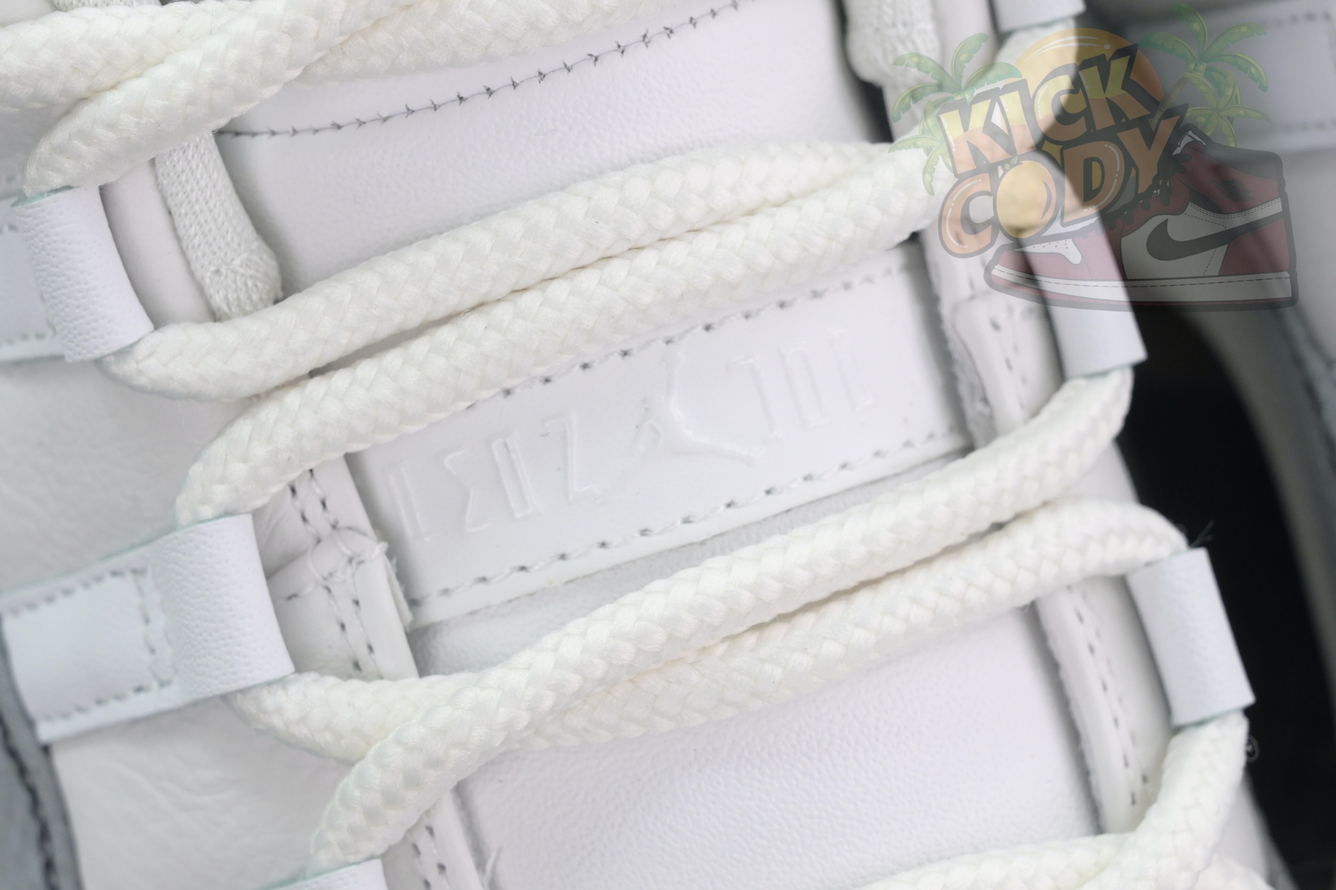 Jordan Air Jordan 11 Low  CNY