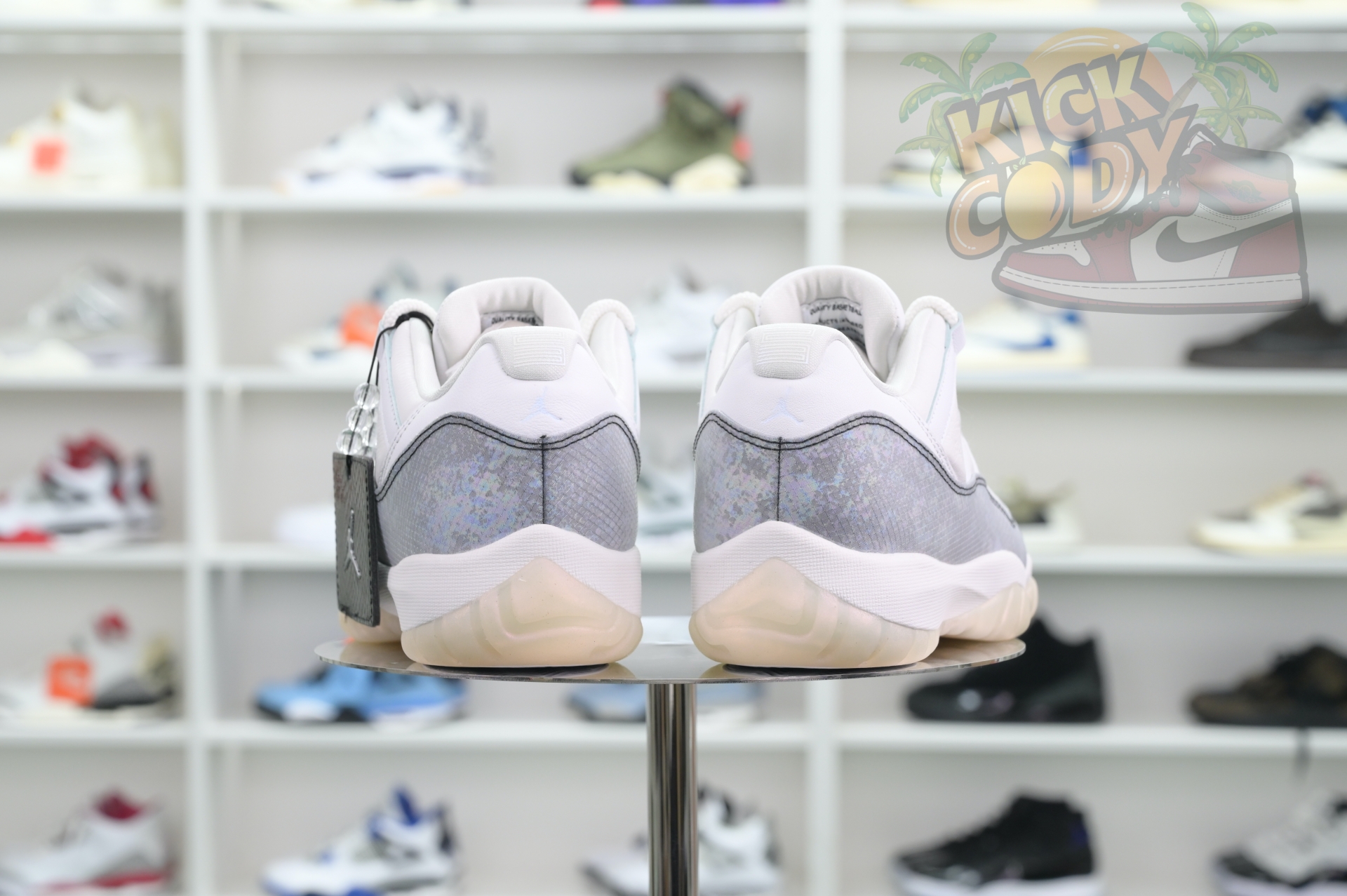 Jordan Air Jordan 11 Low  CNY