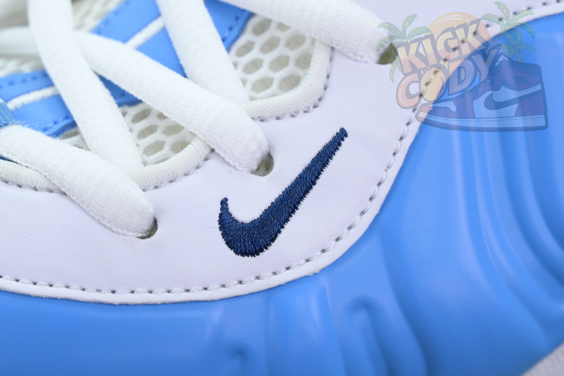 Nike Foamposite Pro University Blue