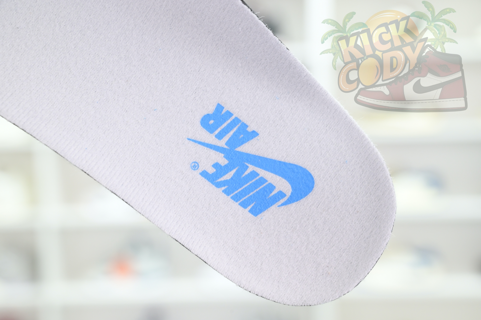 Air Jordan 1 High OG“UNC Reimagined”