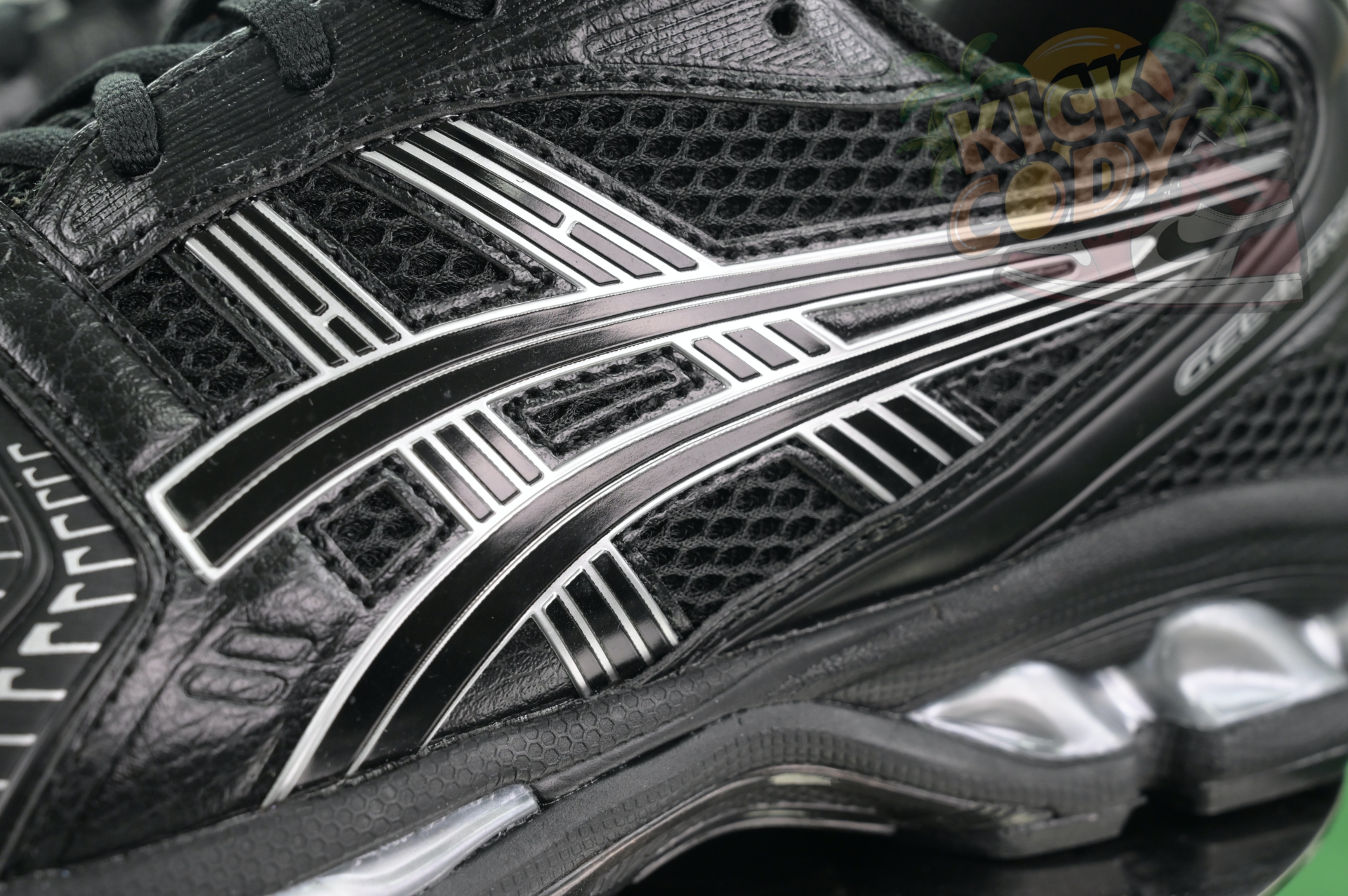 Asics Gel-Kayano 14 Y2K