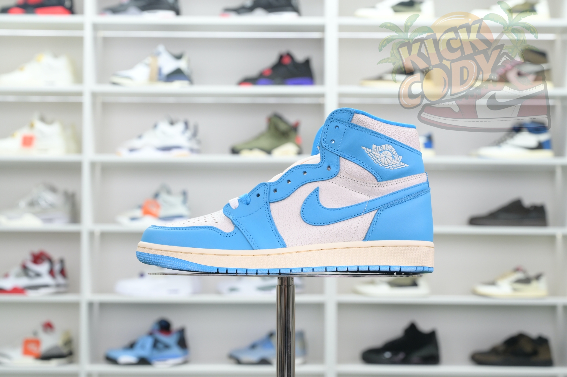 Air Jordan 1 High OG“UNC Reimagined”