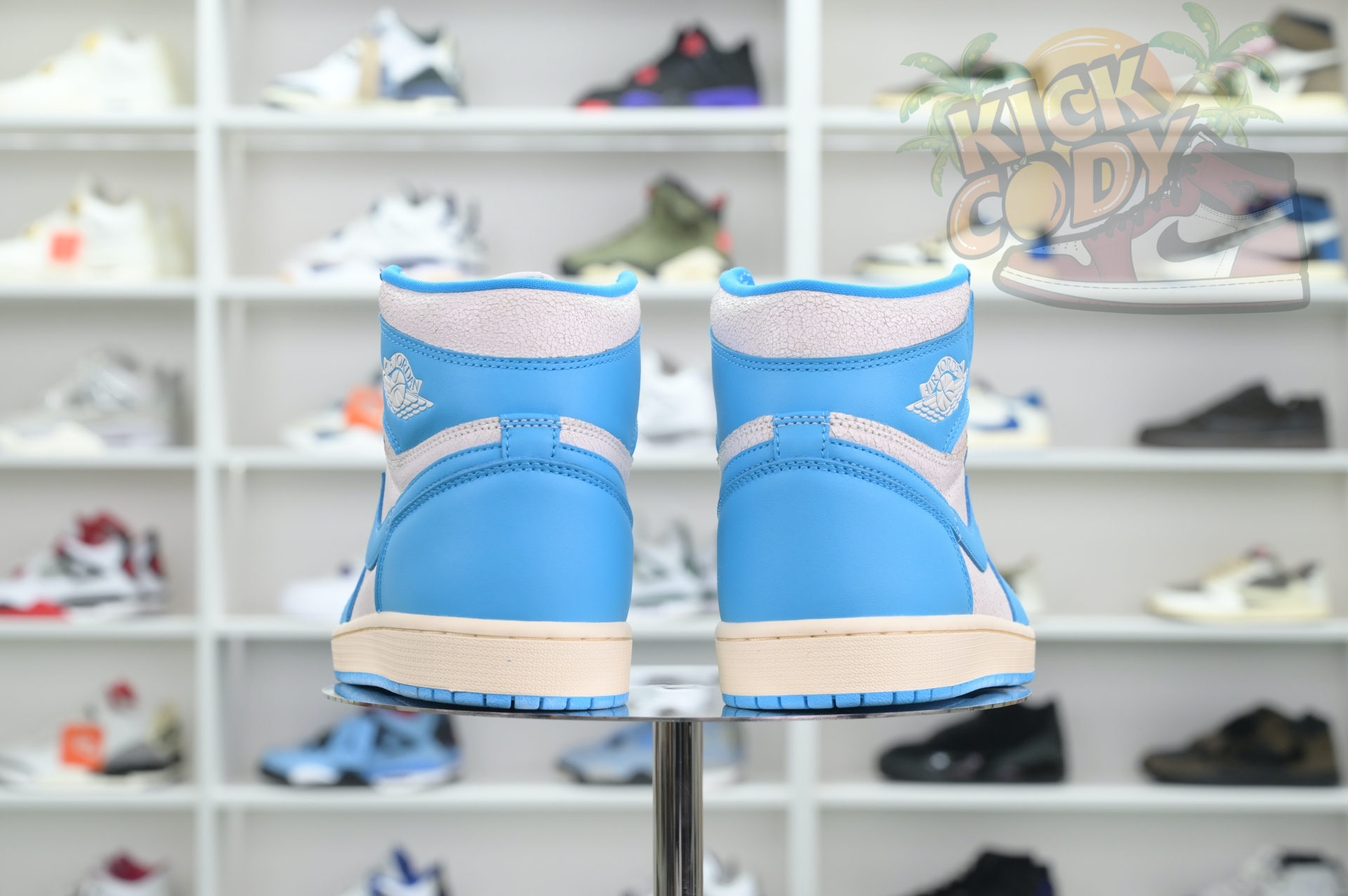 Air Jordan 1 High OG“UNC Reimagined”