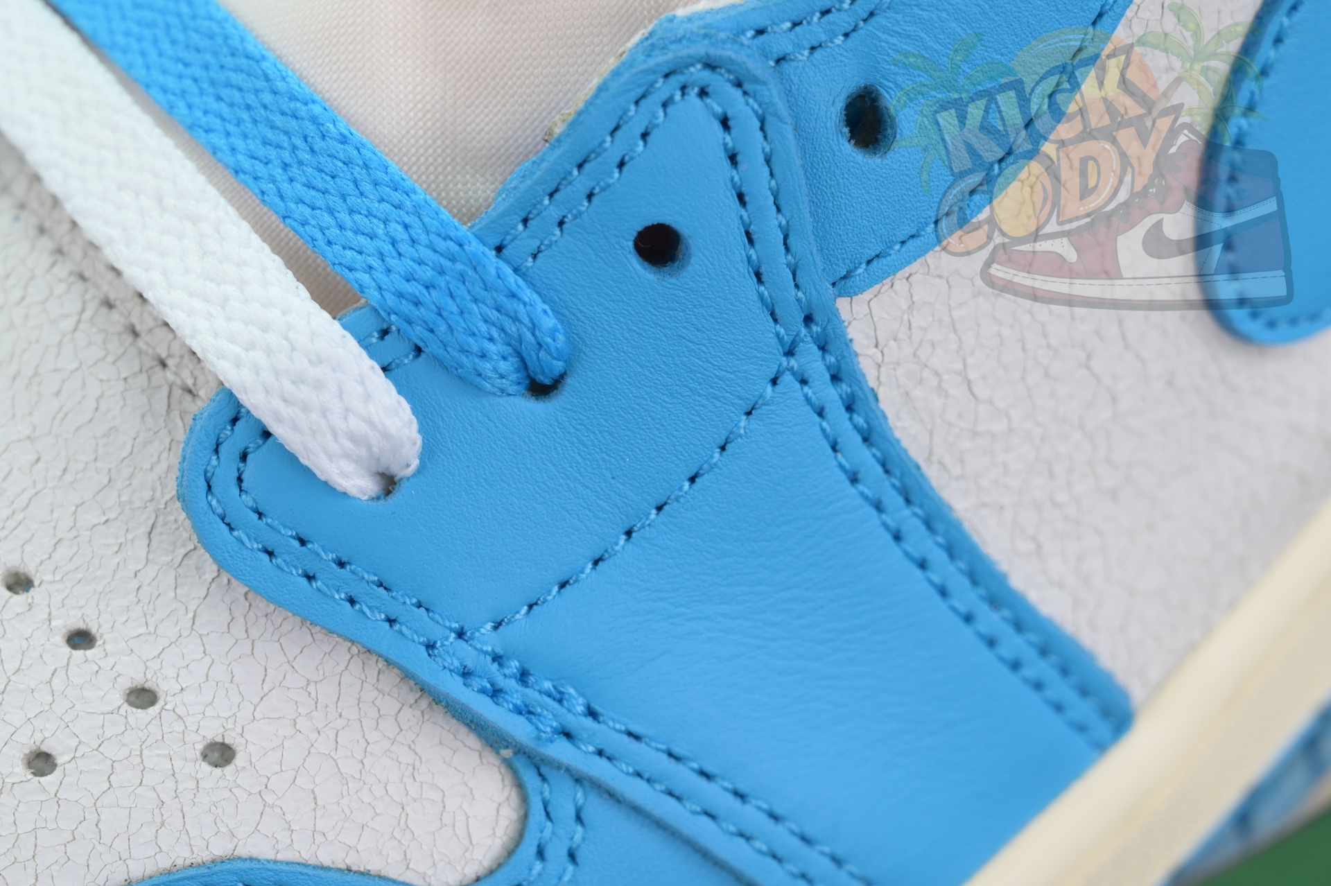 Air Jordan 1 High OG“UNC Reimagined”