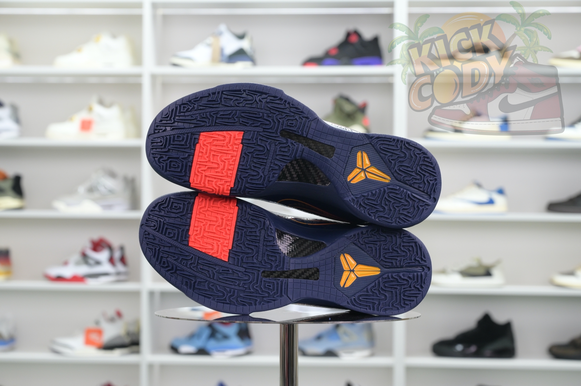 Caitlin Clark x Nike Kobe 5 Protro“Indiana Fever