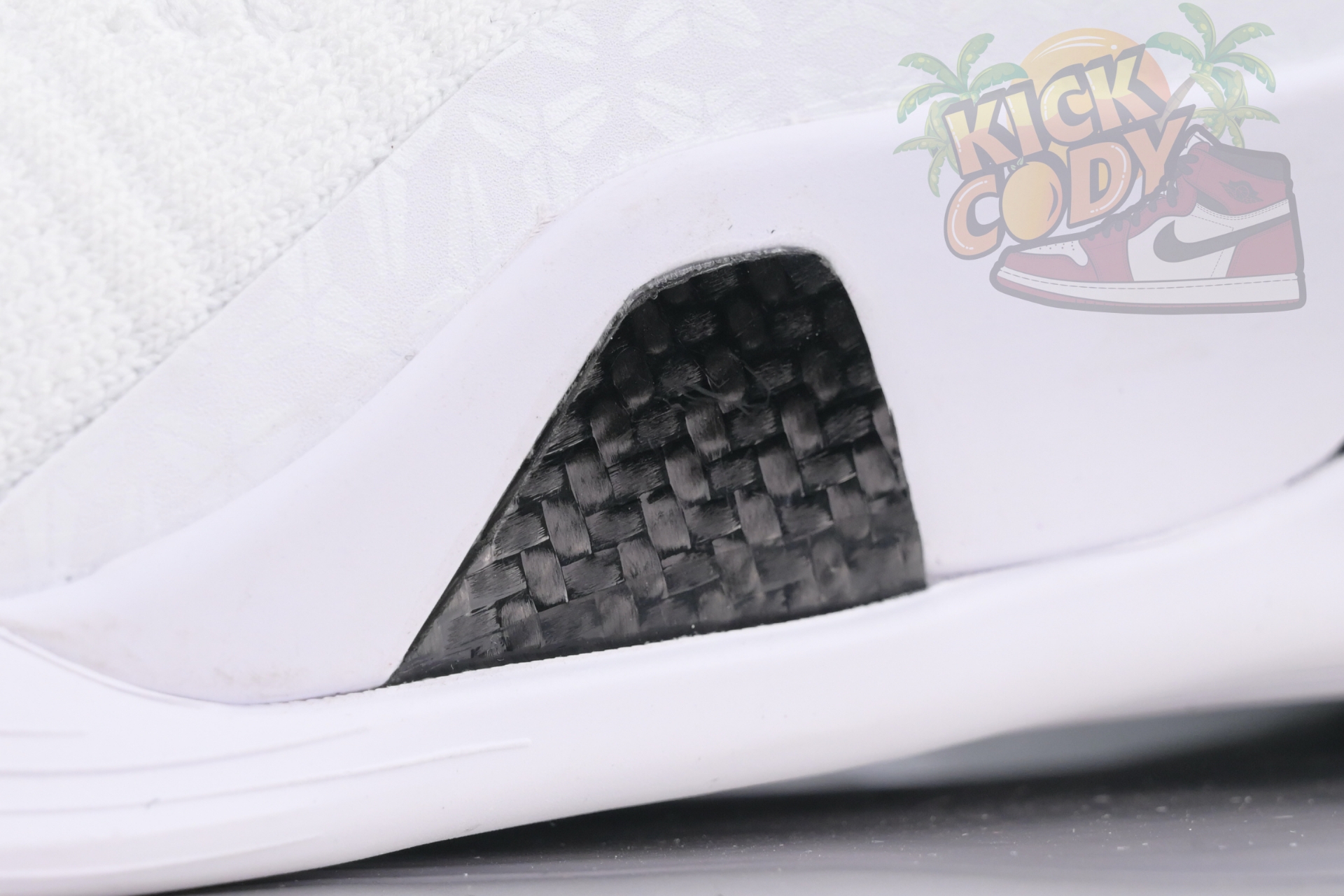 Nike Kobe 9 Elite High Protro 