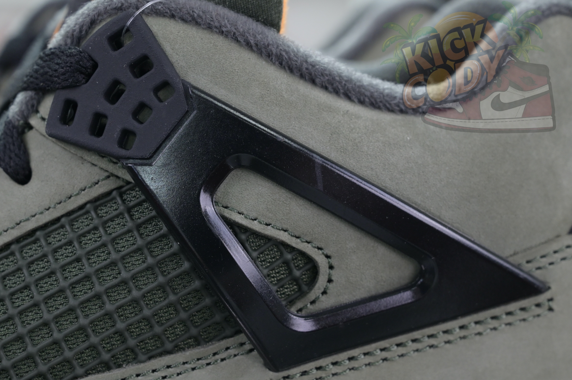 UNDEFEATED x Jordan Air Jordan 4  B1519-200