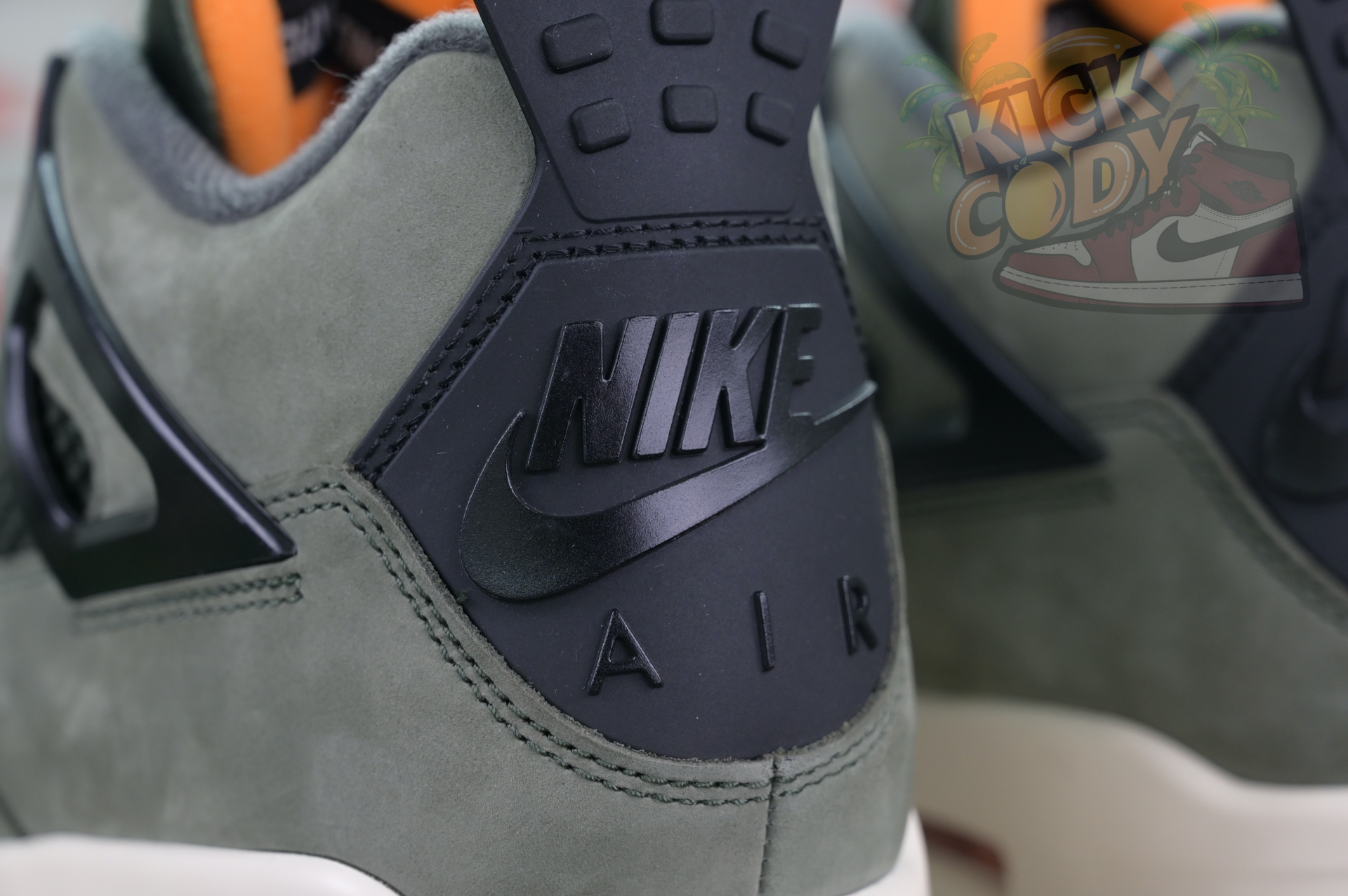 UNDEFEATED x Jordan Air Jordan 4  B1519-200