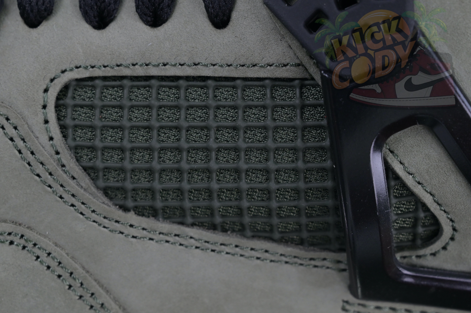 UNDEFEATED x Jordan Air Jordan 4  B1519-200