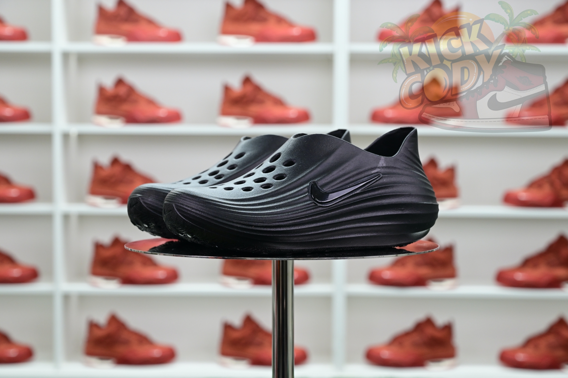 Nike ReactX Rejuven8 HV5060-001