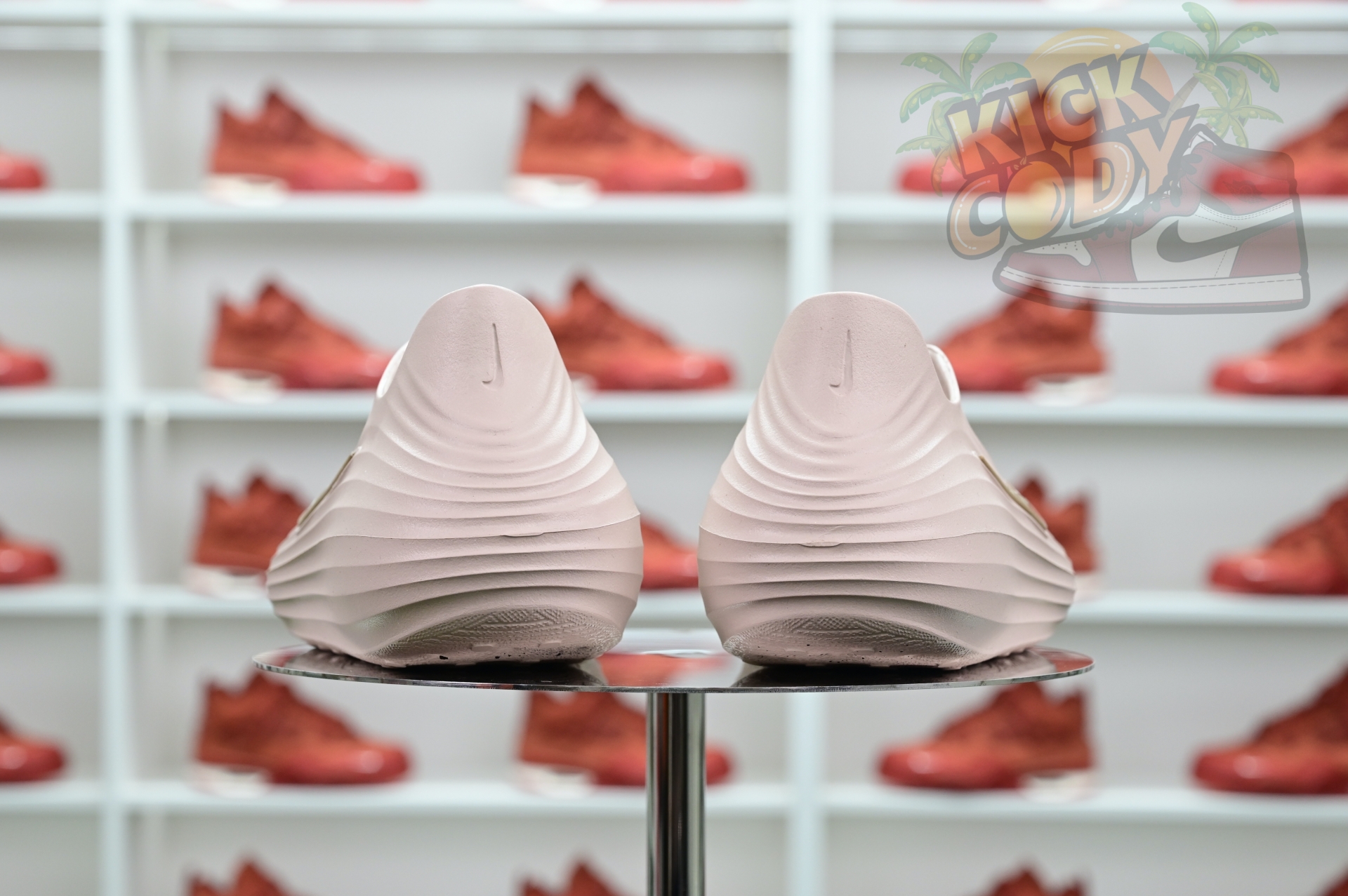 Nike ReactX Rejuven8 Light Orewood Brown HV5060-100