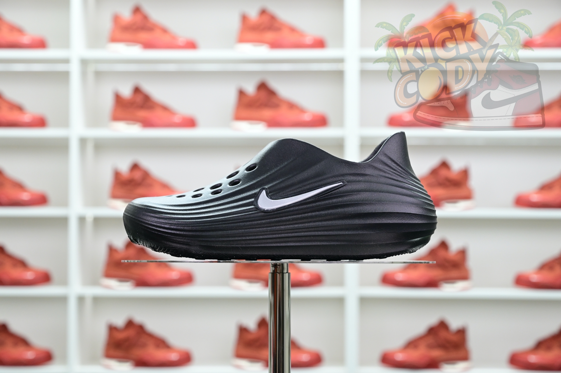 Nike ReactX Rejuven8  HV5062-001
