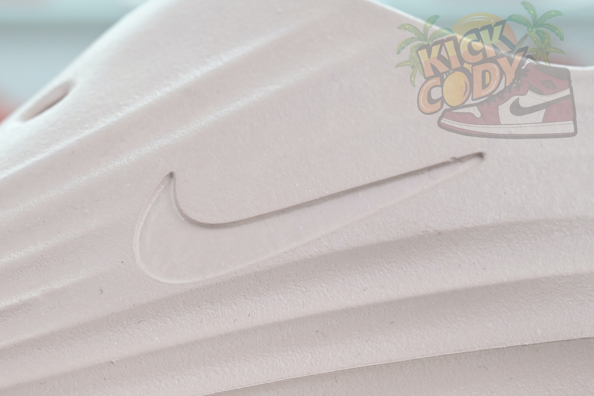 Nike ReactX Rejuven8 Light Orewood Brown HV5060-100