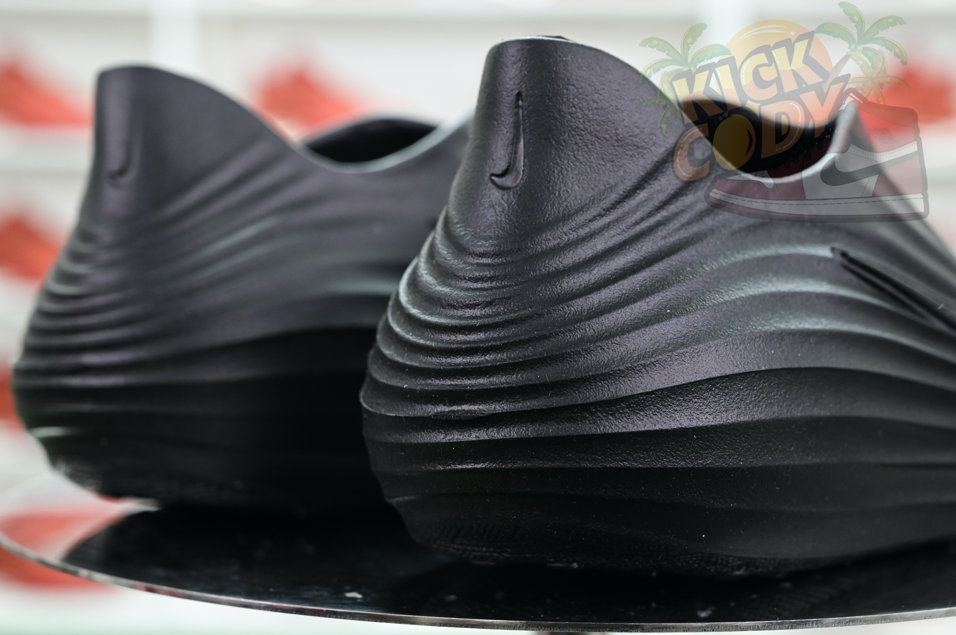 Nike ReactX Rejuven8 HV5060-001