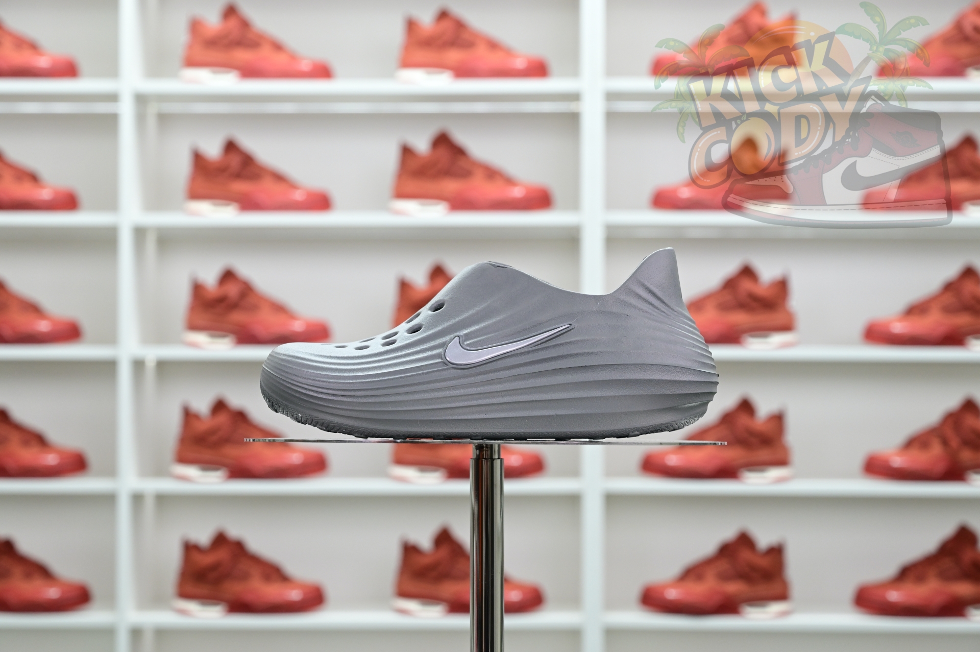 Nike ReactX Rejuven8  HV5060-002