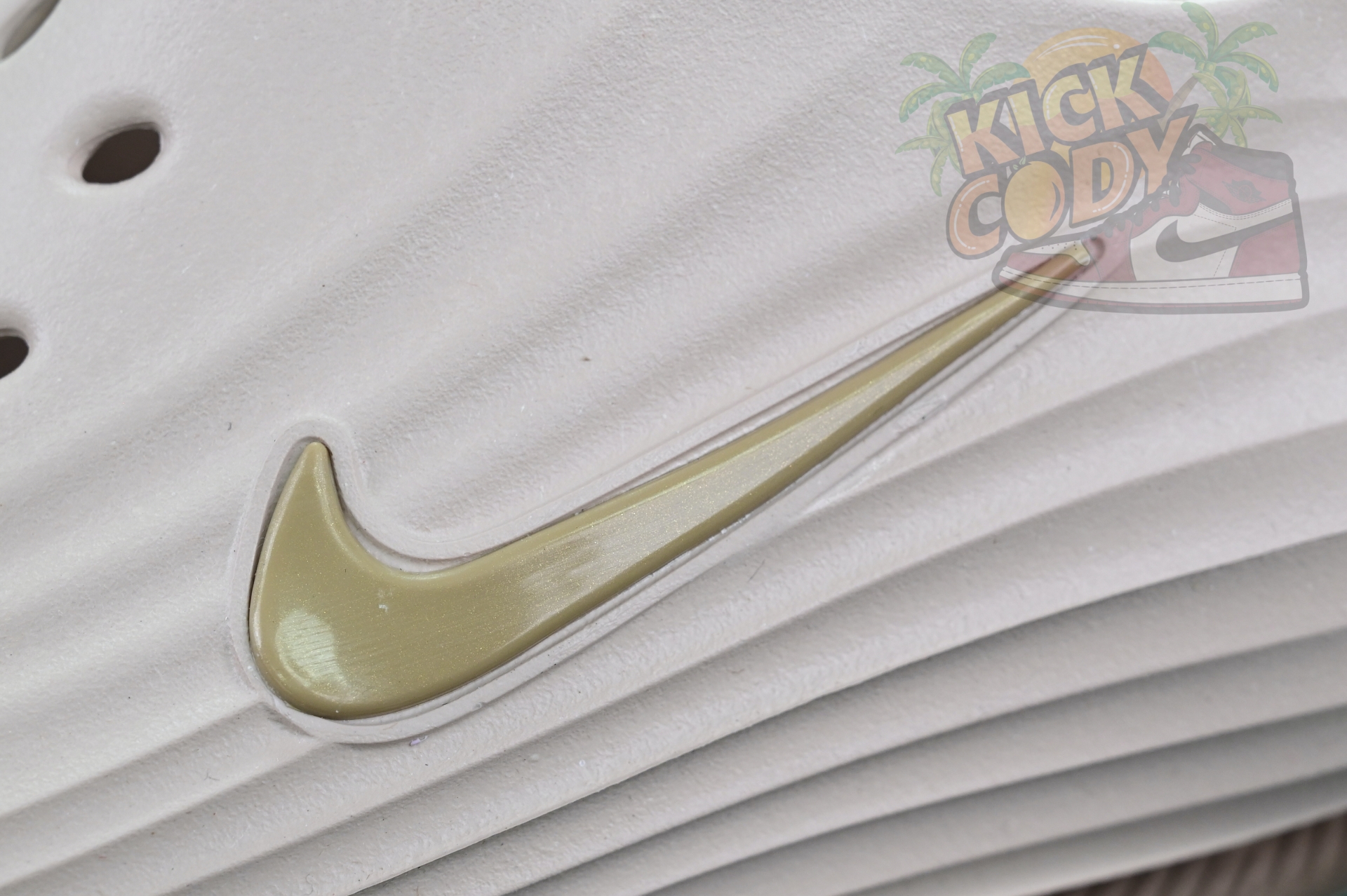 Nike ReactX Rejuven8 Light Orewood Brown HV5060-100