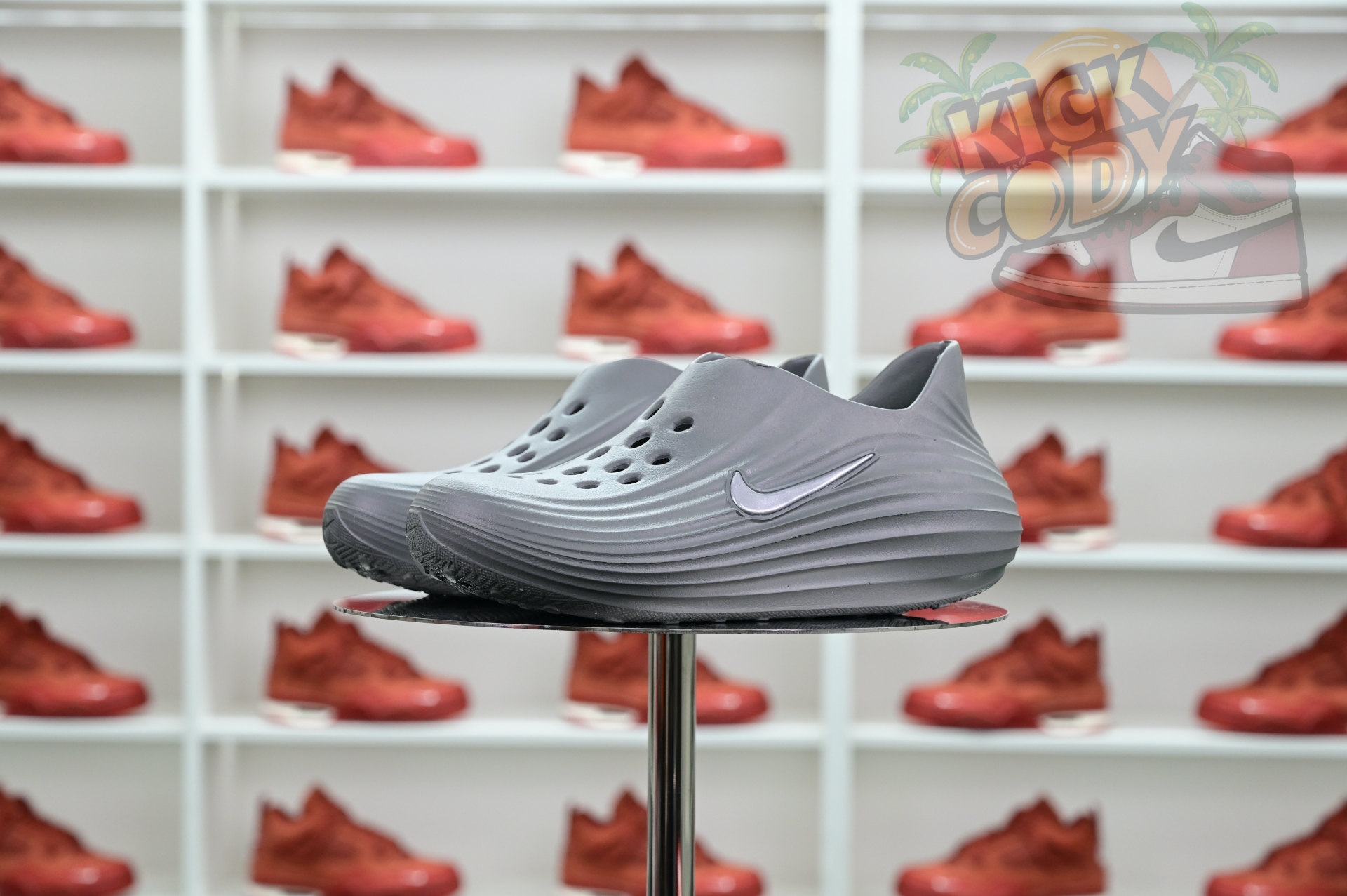 Nike ReactX Rejuven8  HV5060-002